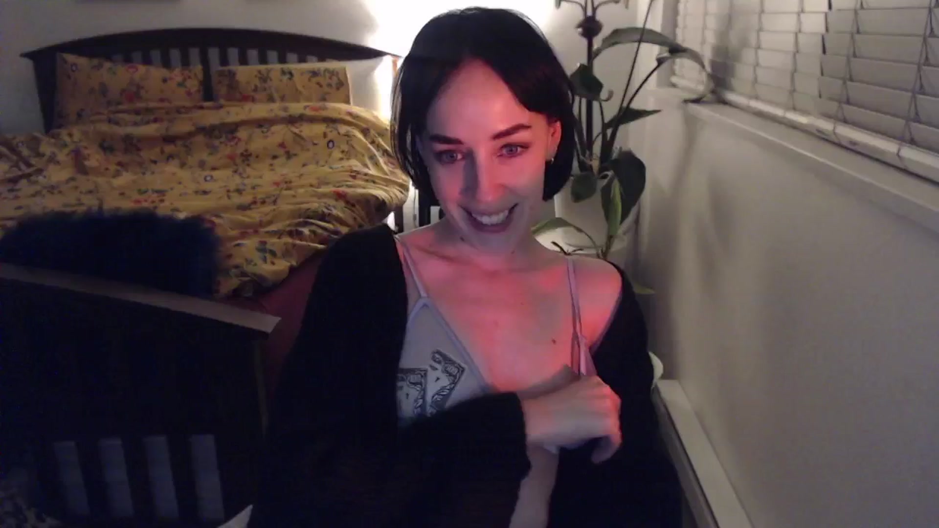 Gallery image thumbnail from AAAAAGHHHHHHH's myfreecams stream on, 02/29/2024, 05:03 image 12 of 20