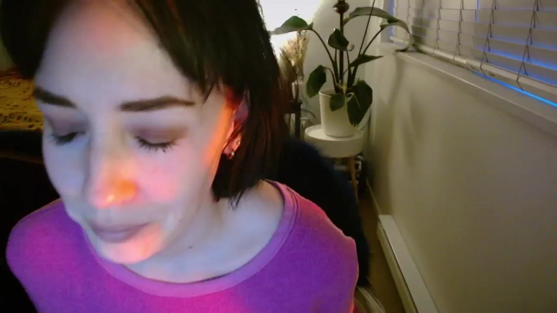 Gallery image thumbnail from AAAAAGHHHHHHH's myfreecams stream on, 03/13/2024, 04:09 image 4 of 20