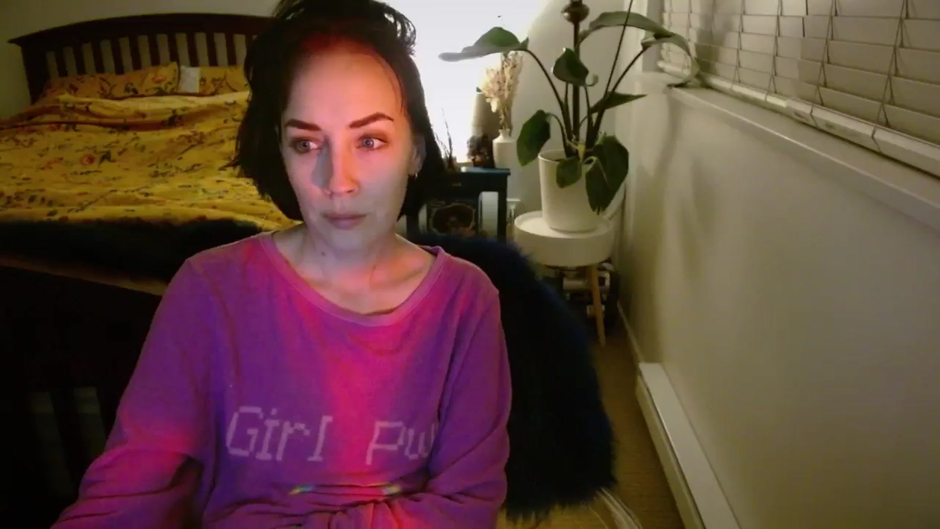 Gallery image thumbnail from AAAAAGHHHHHHH's myfreecams stream on, 03/13/2024, 04:09 image 11 of 20