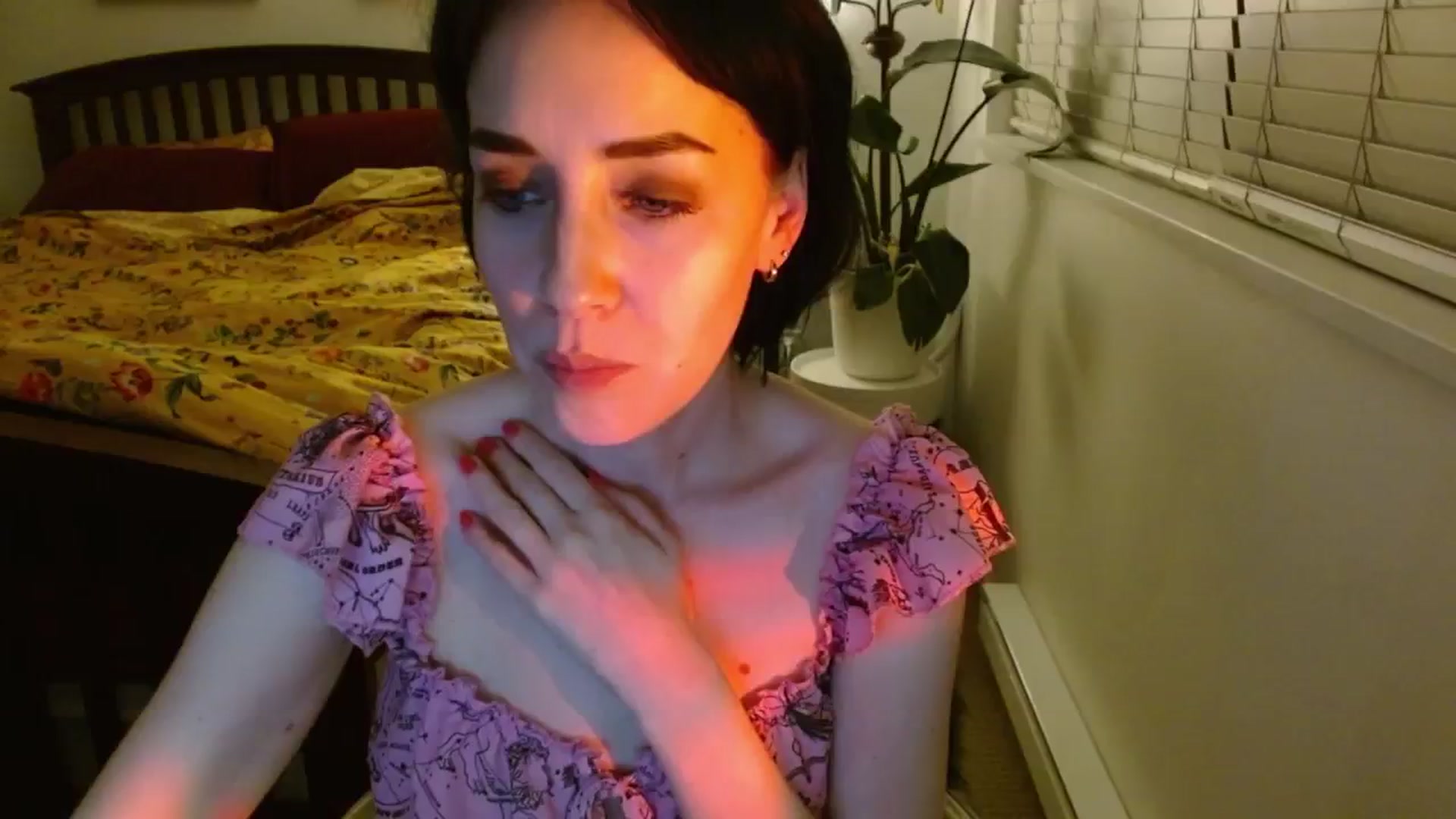 Gallery image thumbnail from AAAAAGHHHHHHH's myfreecams stream on, 03/18/2024, 04:49 image 2 of 20