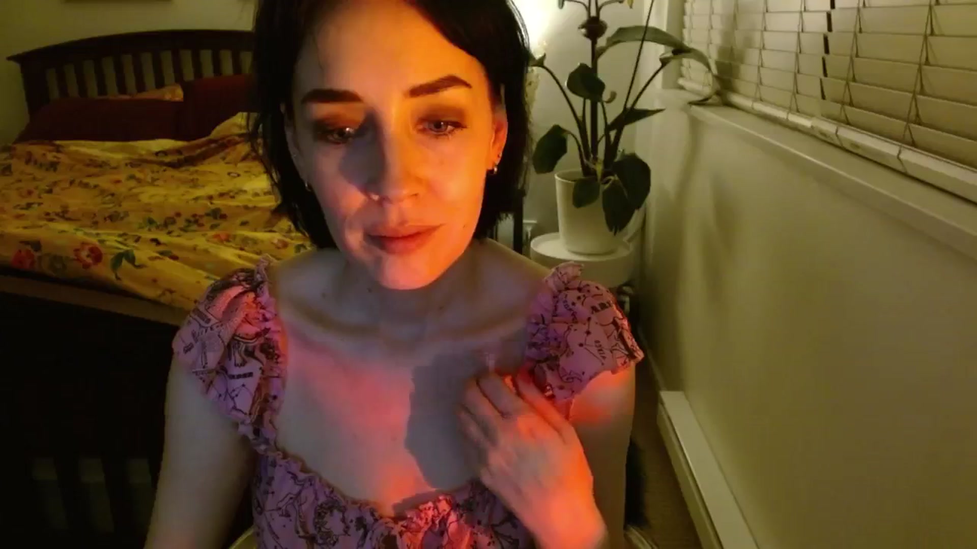 Gallery image thumbnail from AAAAAGHHHHHHH's myfreecams stream on, 03/18/2024, 04:49 image 6 of 20