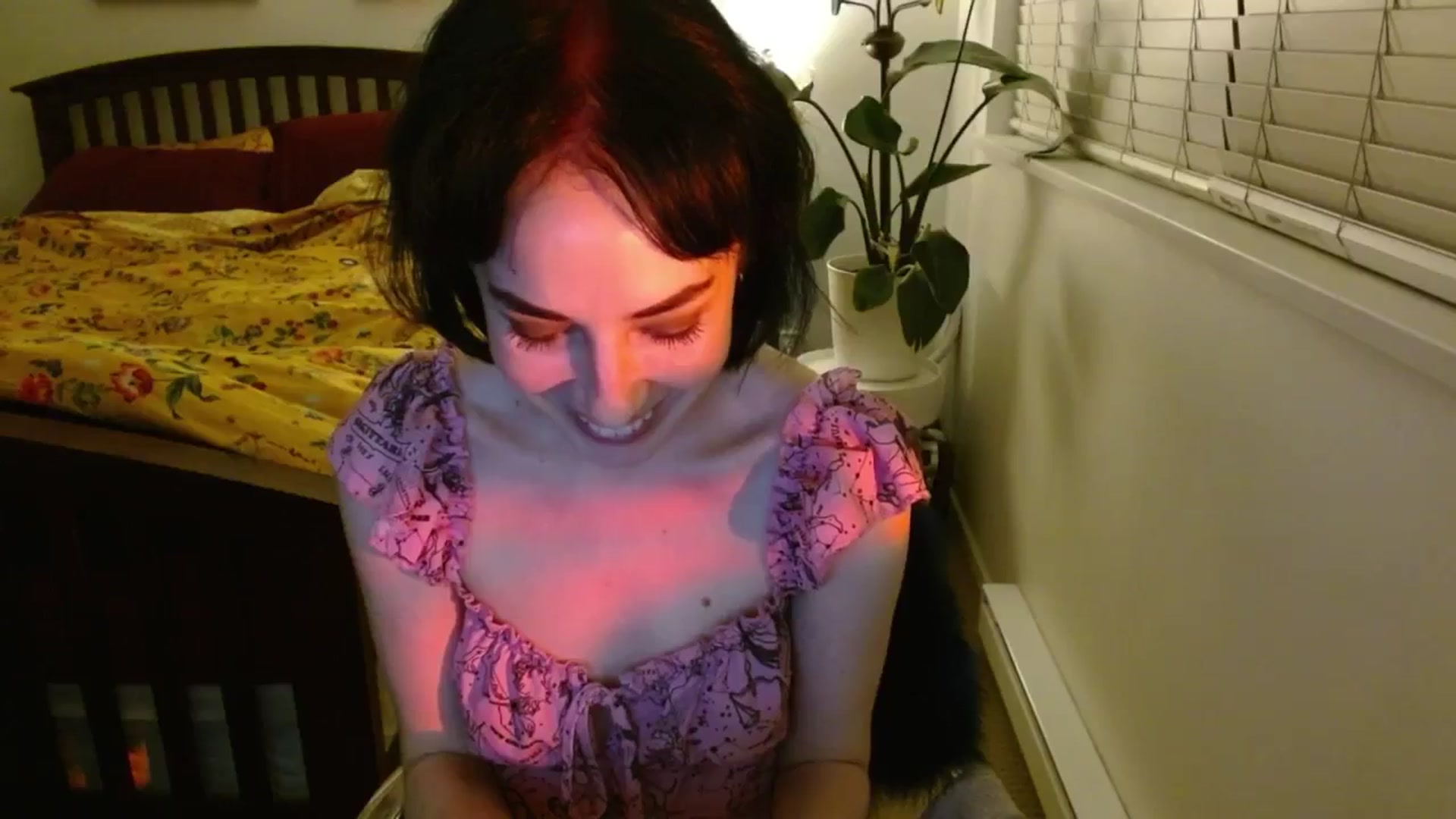 Gallery image thumbnail from AAAAAGHHHHHHH's myfreecams stream on, 03/18/2024, 04:49 image 15 of 20