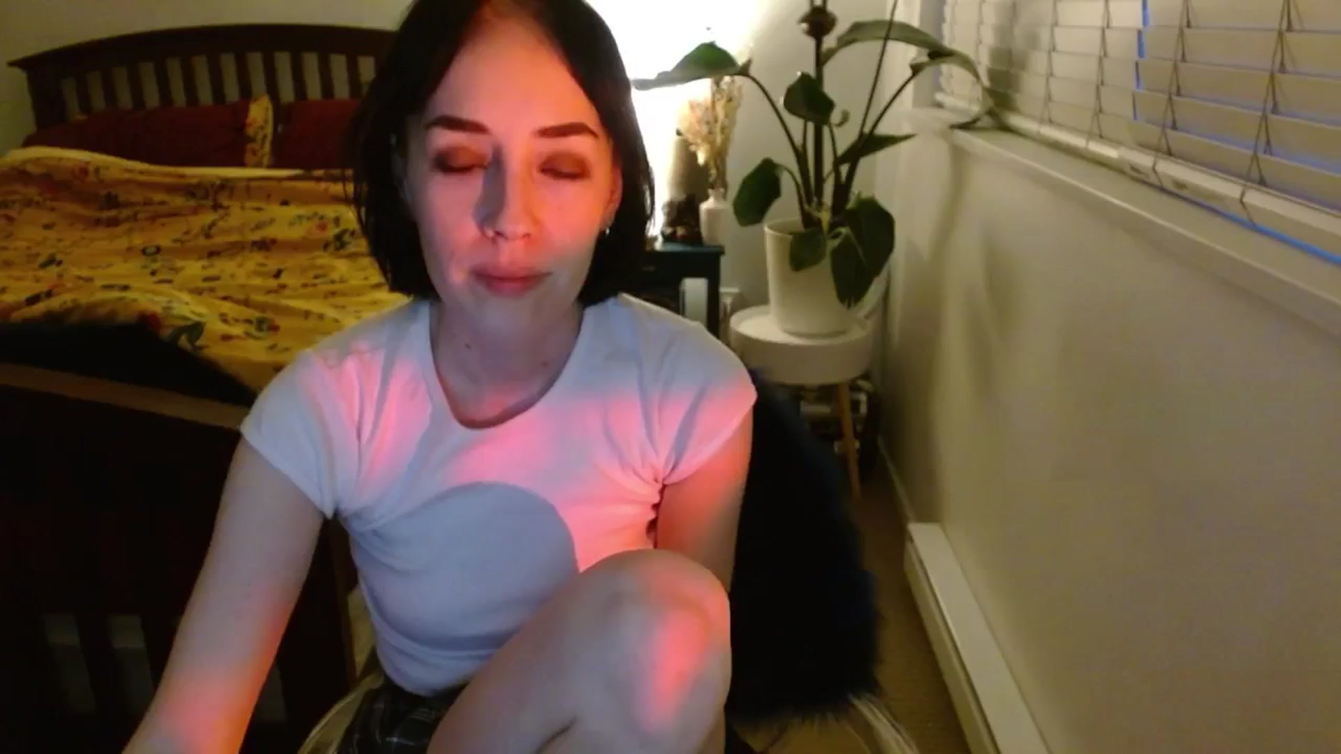 Gallery image thumbnail from AAAAAGHHHHHHH's myfreecams stream on, 03/19/2024, 03:40 image 4 of 20