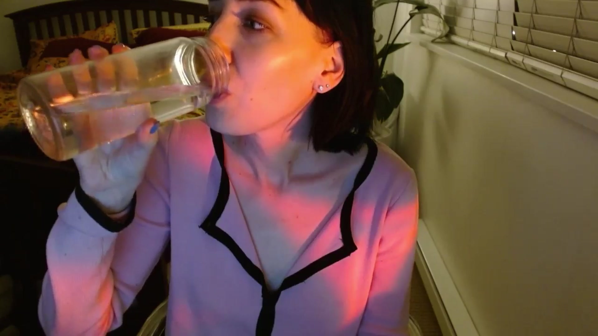 Gallery image thumbnail from AAAAAGHHHHHHH's myfreecams stream on, 03/26/2024, 05:35 image 17 of 20