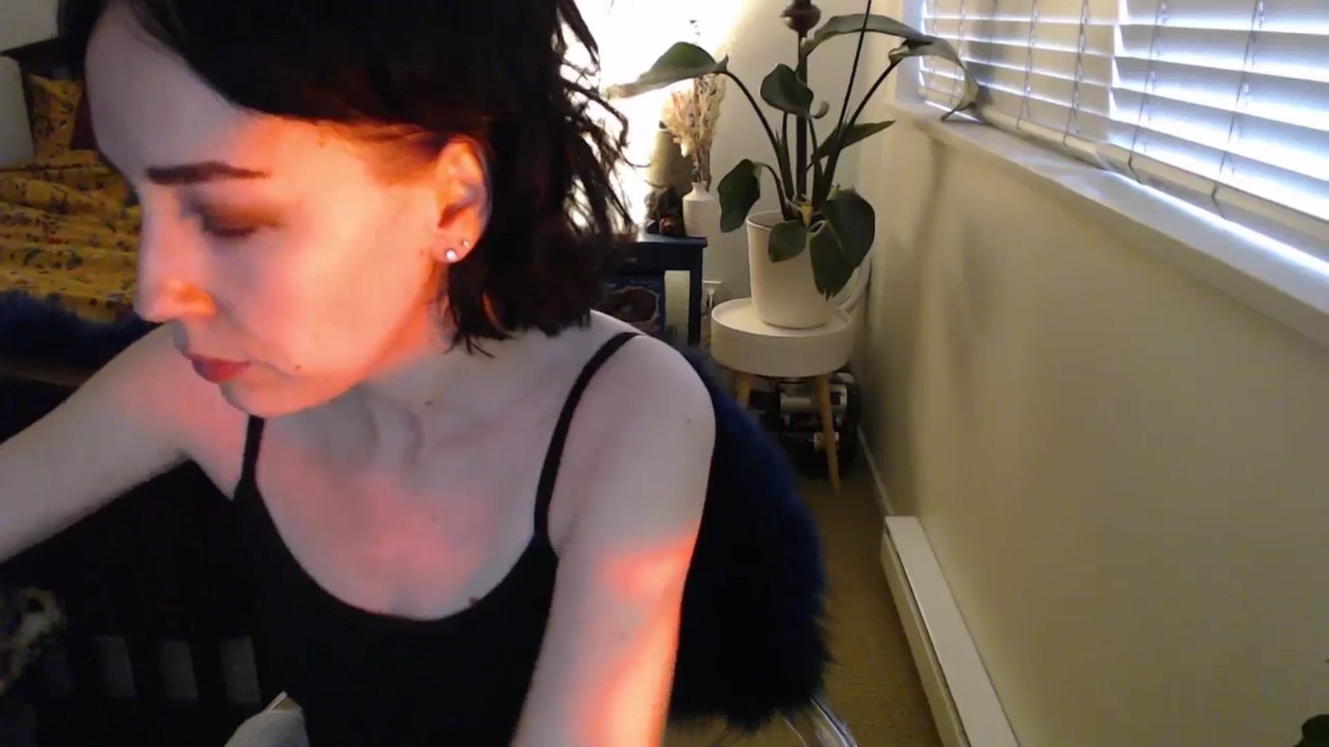 Gallery image thumbnail from AAAAAGHHHHHHH's myfreecams stream on, 04/08/2024, 03:41 image 3 of 20