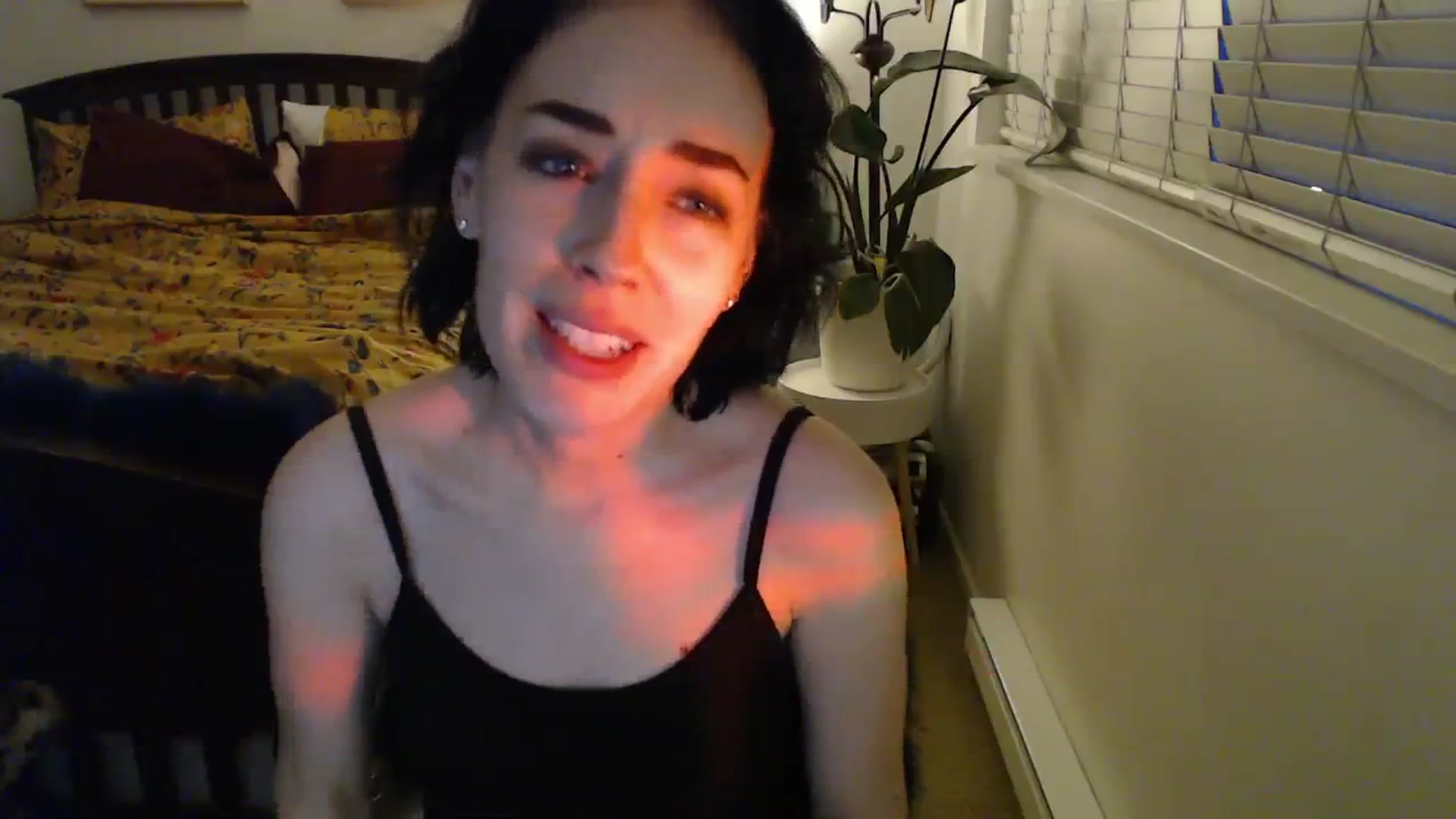 Gallery image thumbnail from AAAAAGHHHHHHH's myfreecams stream on, 04/08/2024, 03:41 image 16 of 20