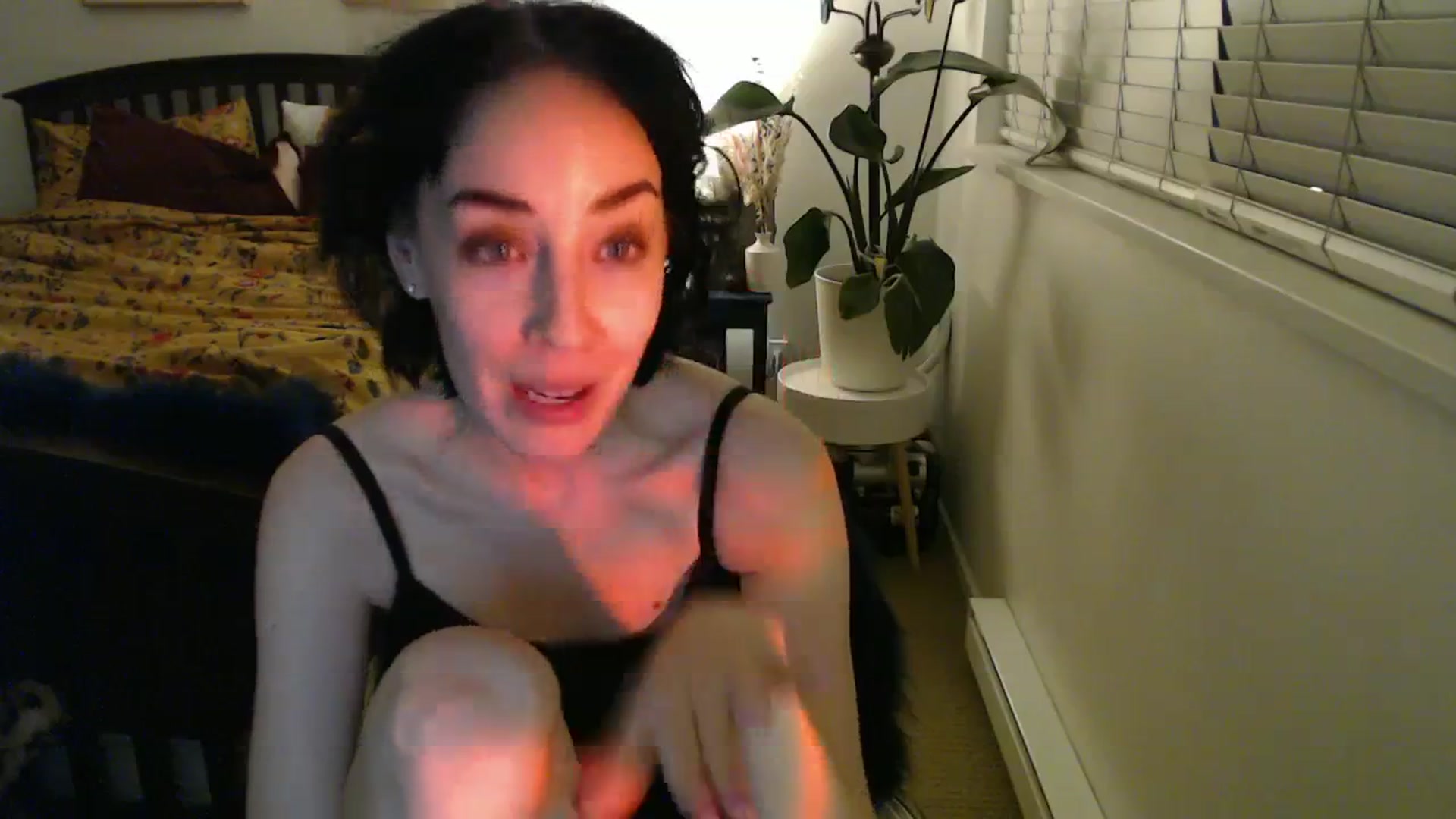 Gallery image thumbnail from AAAAAGHHHHHHH's myfreecams stream on, 04/08/2024, 03:41 image 18 of 20