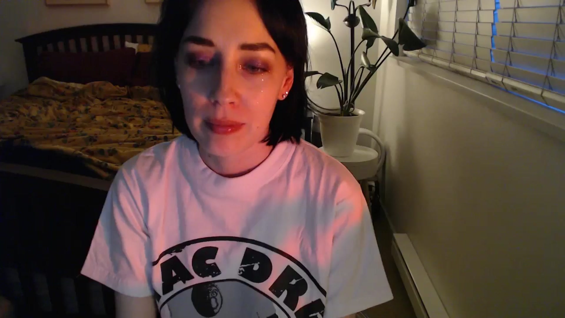 Gallery image thumbnail from AAAAAGHHHHHHH's myfreecams stream on, 05/06/2024, 04:37 image 6 of 20