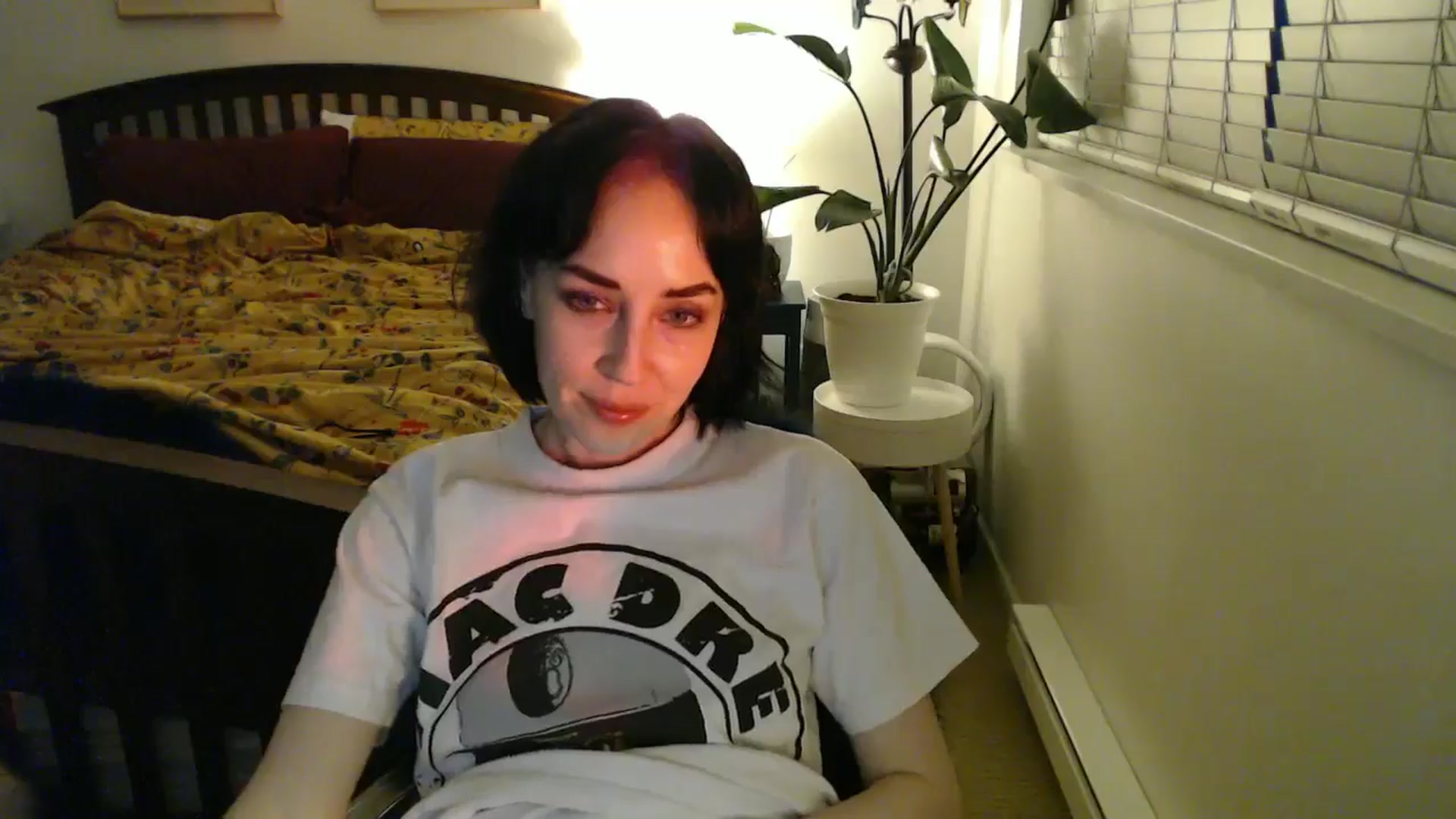 Gallery image thumbnail from AAAAAGHHHHHHH's myfreecams stream on, 05/06/2024, 04:37 image 12 of 20