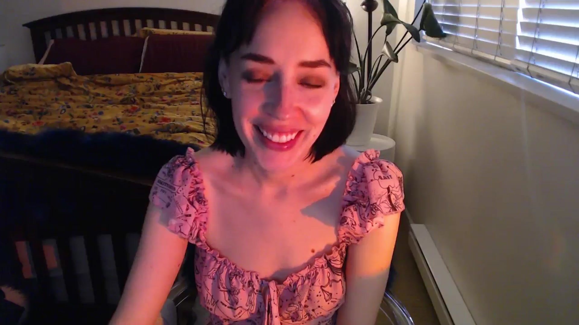 Gallery image thumbnail from AAAAAGHHHHHHH's myfreecams stream on, 05/21/2024, 04:20 image 14 of 20
