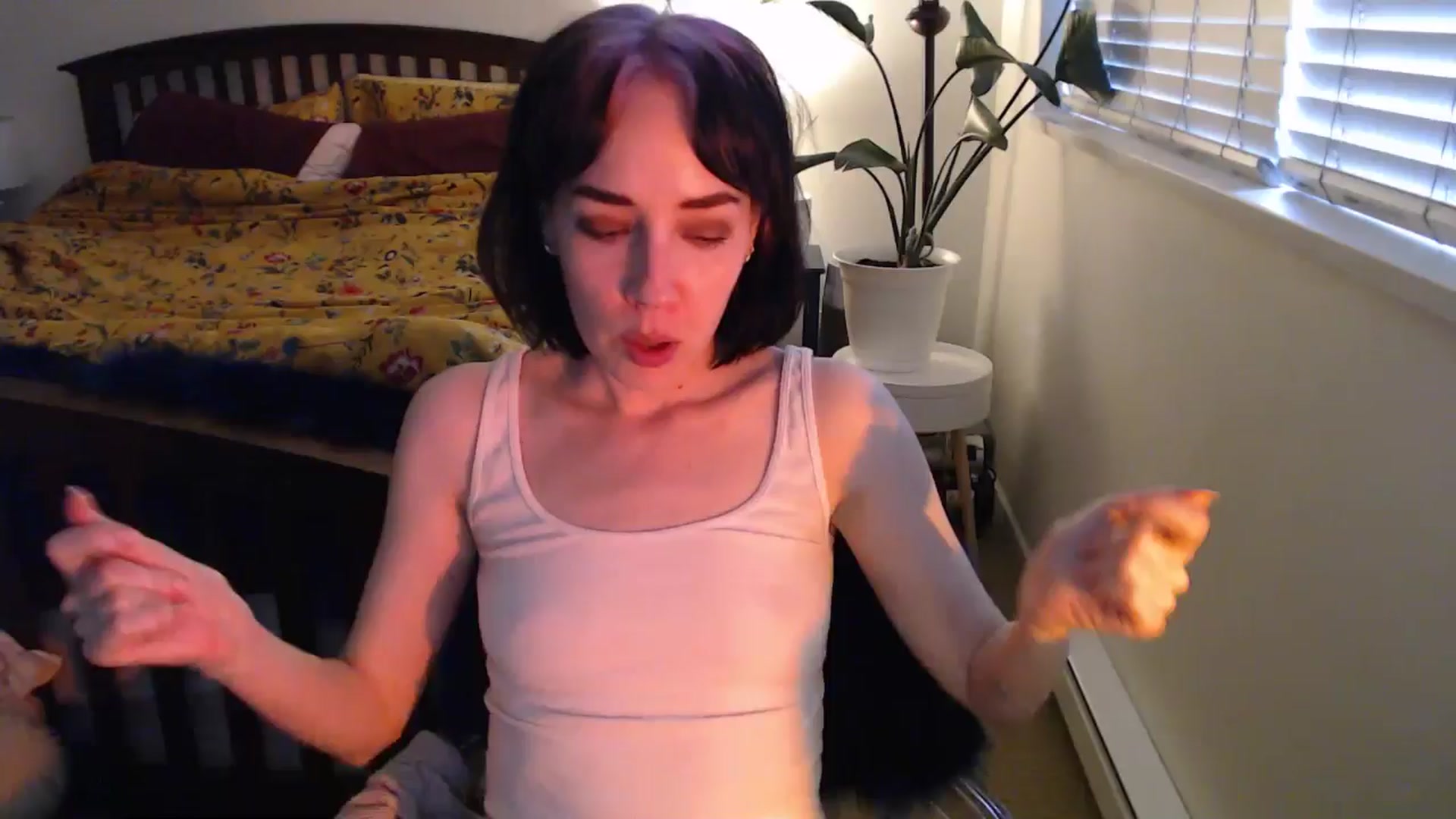 Gallery image thumbnail from AAAAAGHHHHHHH's myfreecams stream on, 05/28/2024, 03:27 image 13 of 20