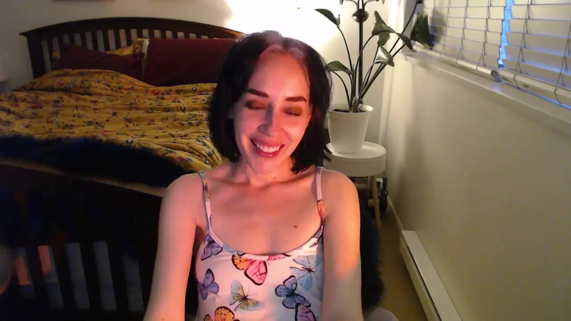 Gallery image thumbnail from AAAAAGHHHHHHH's myfreecams stream on, 05/31/2024, 04:44 image 3 of 20
