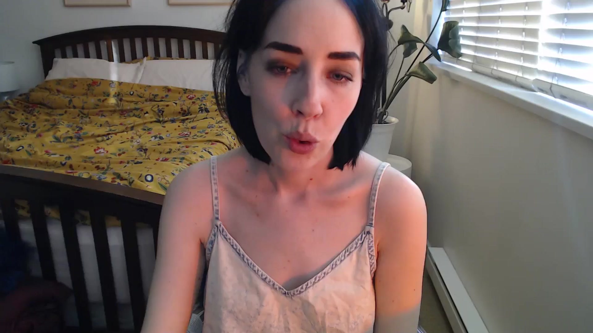 Gallery image thumbnail from AAAAAGHHHHHHH's myfreecams stream on, 06/10/2024, 04:10 image 12 of 20