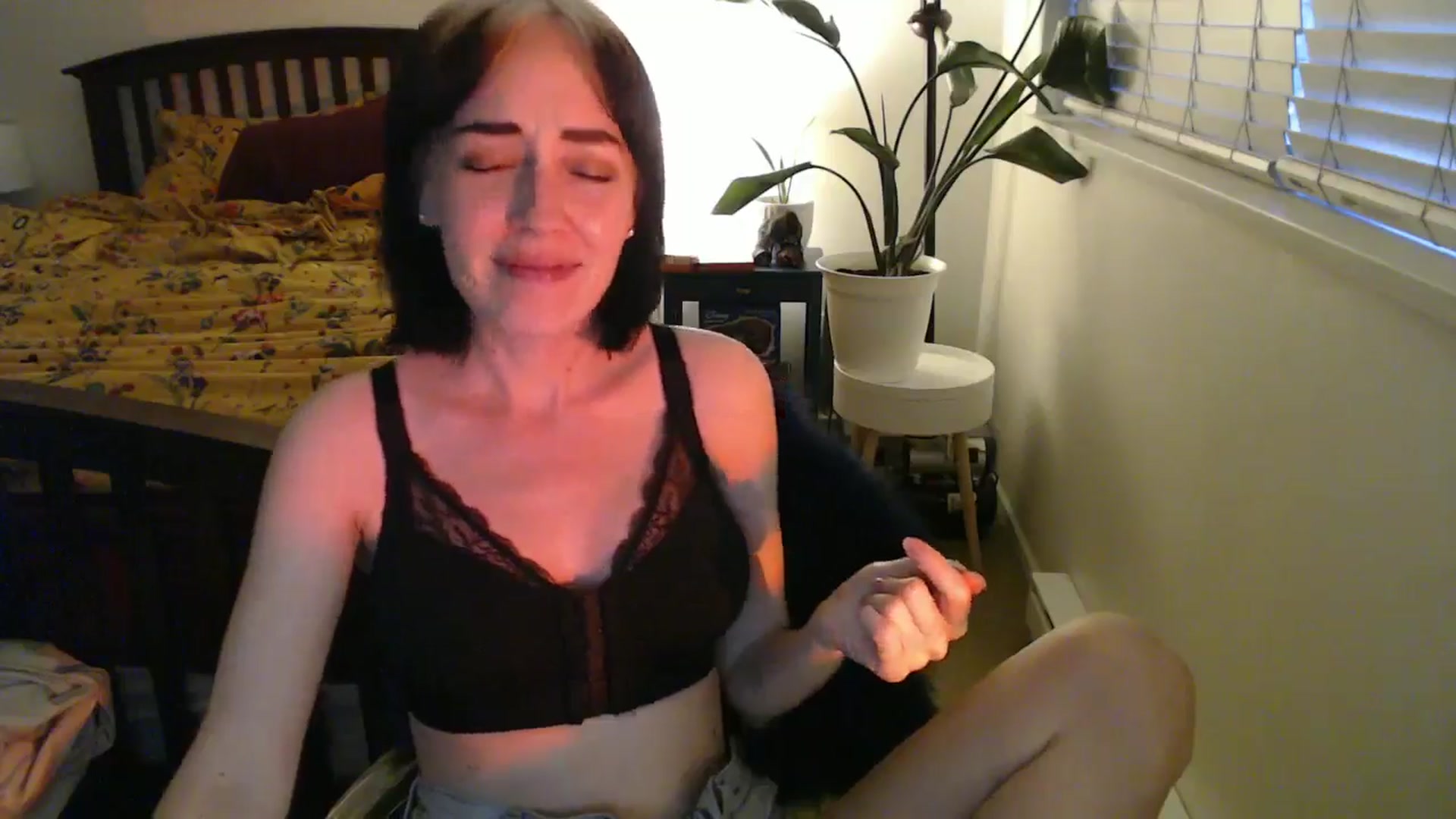 Gallery image thumbnail from AAAAAGHHHHHHH's myfreecams stream on, 06/21/2024, 04:58 image 19 of 20