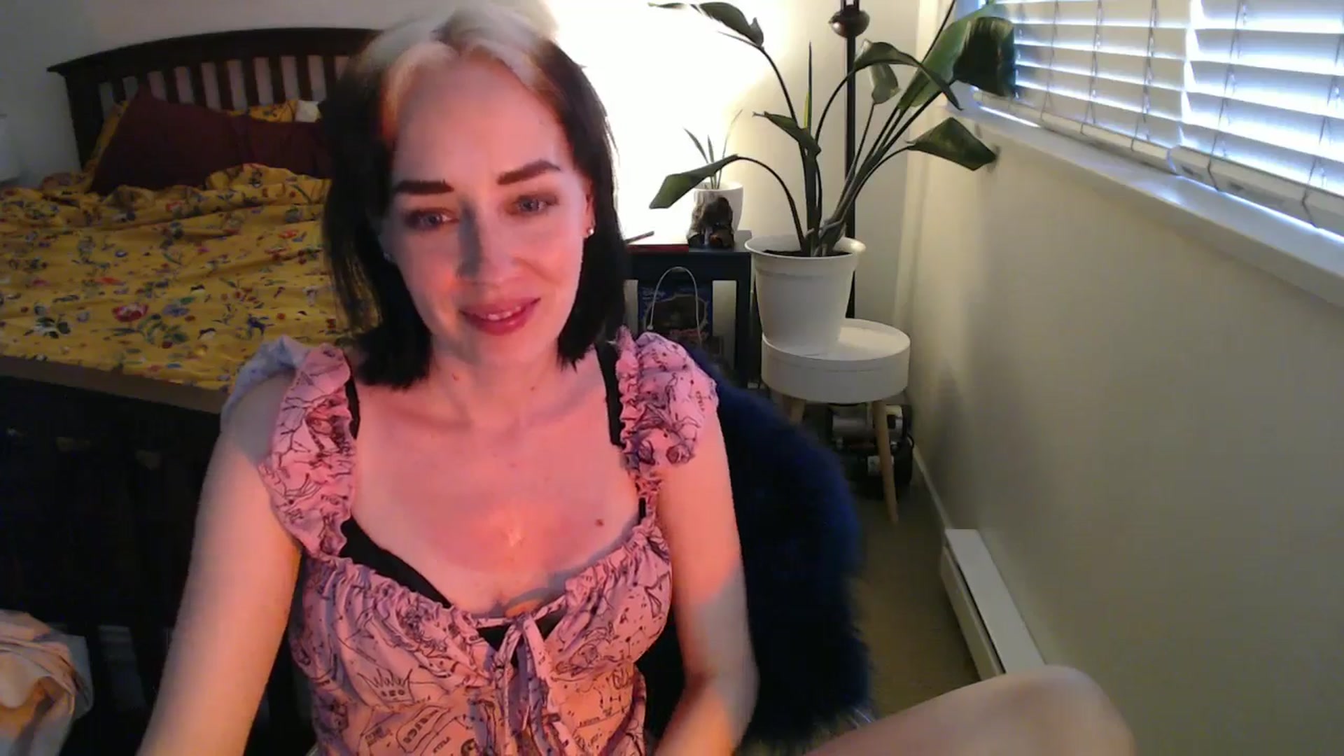 Gallery image thumbnail from AAAAAGHHHHHHH's myfreecams stream on, 07/03/2024, 04:27 image 15 of 20