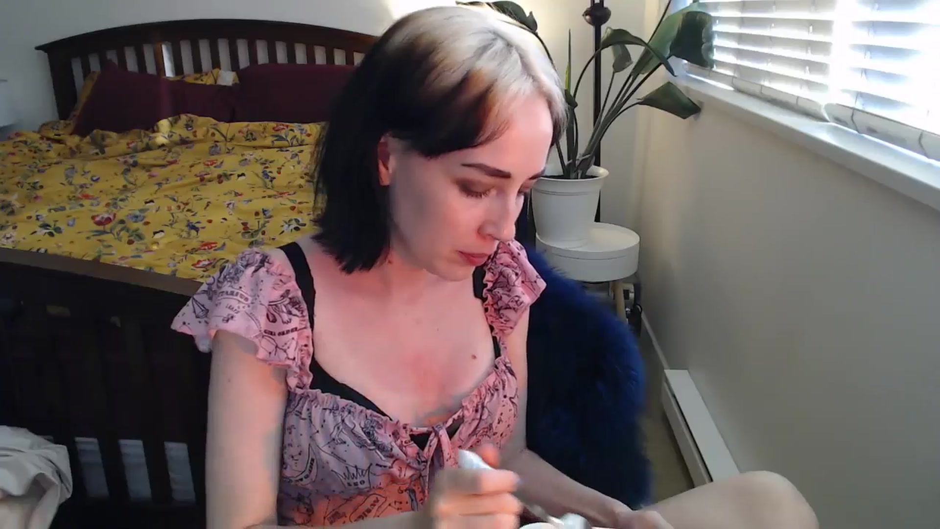 Gallery image thumbnail from AAAAAGHHHHHHH's myfreecams stream on, 07/03/2024, 04:27 image 9 of 20