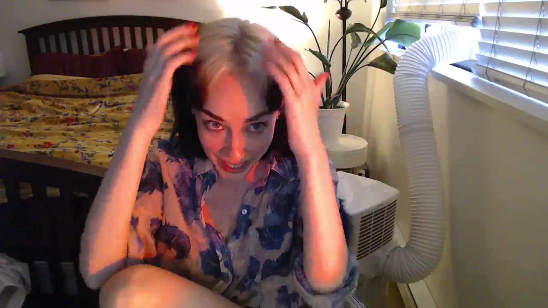 Gallery image thumbnail from AAAAAGHHHHHHH's myfreecams stream on, 07/06/2024, 05:32 image 14 of 20