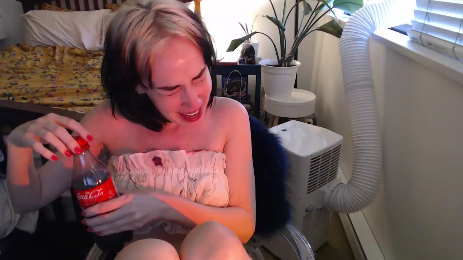Gallery image thumbnail from AAAAAGHHHHHHH's myfreecams stream on, 07/08/2024, 04:06 image 1 of 20