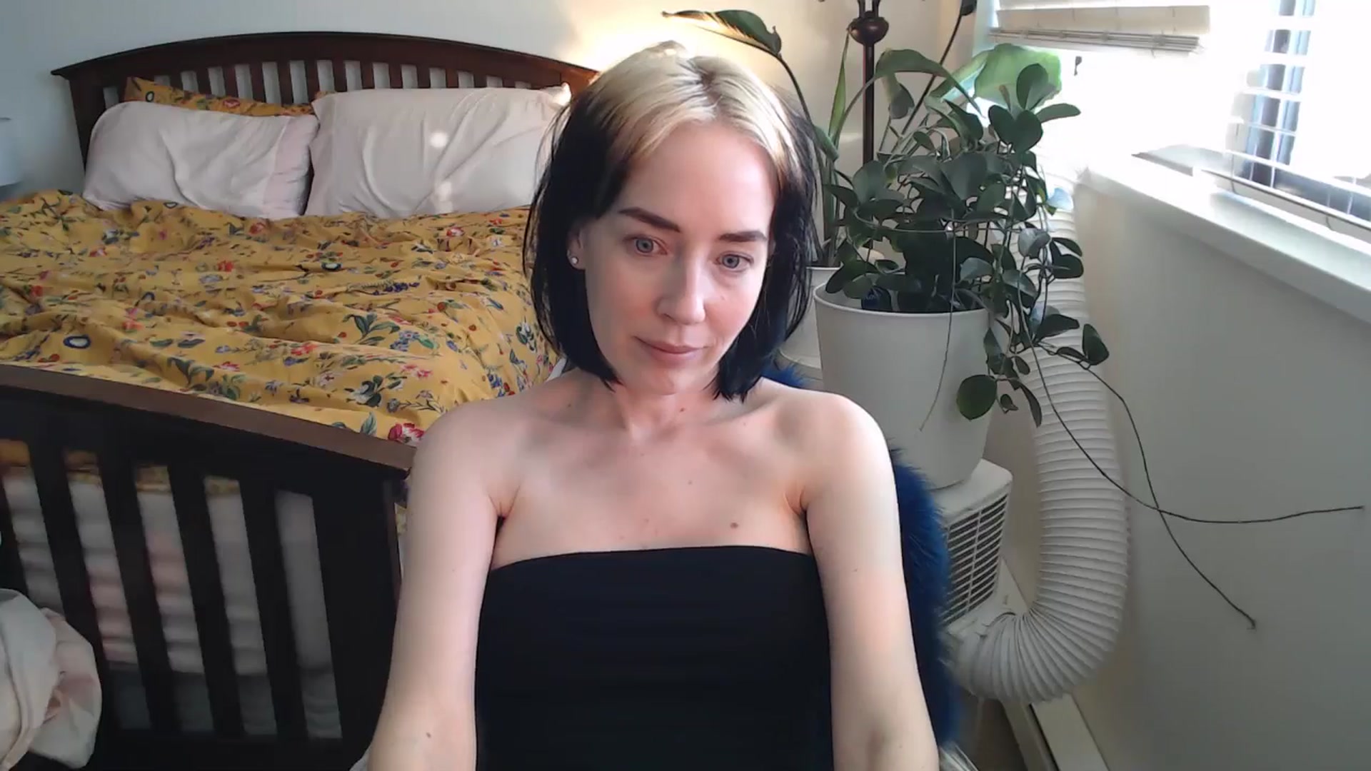 Gallery image thumbnail from AAAAAGHHHHHHH's myfreecams stream on, 07/12/2024, 04:54 image 7 of 20