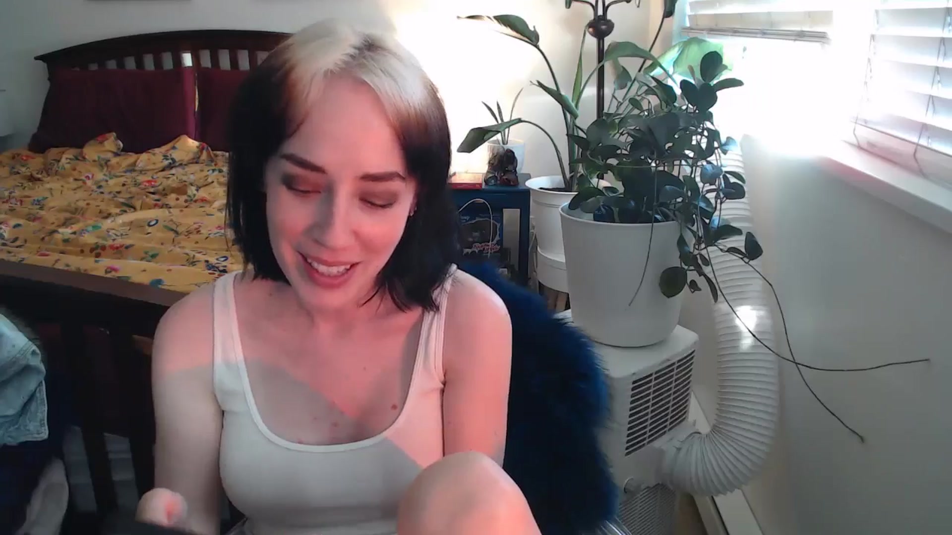 Gallery image thumbnail from AAAAAGHHHHHHH's myfreecams stream on, 07/13/2024, 04:27 image 11 of 20