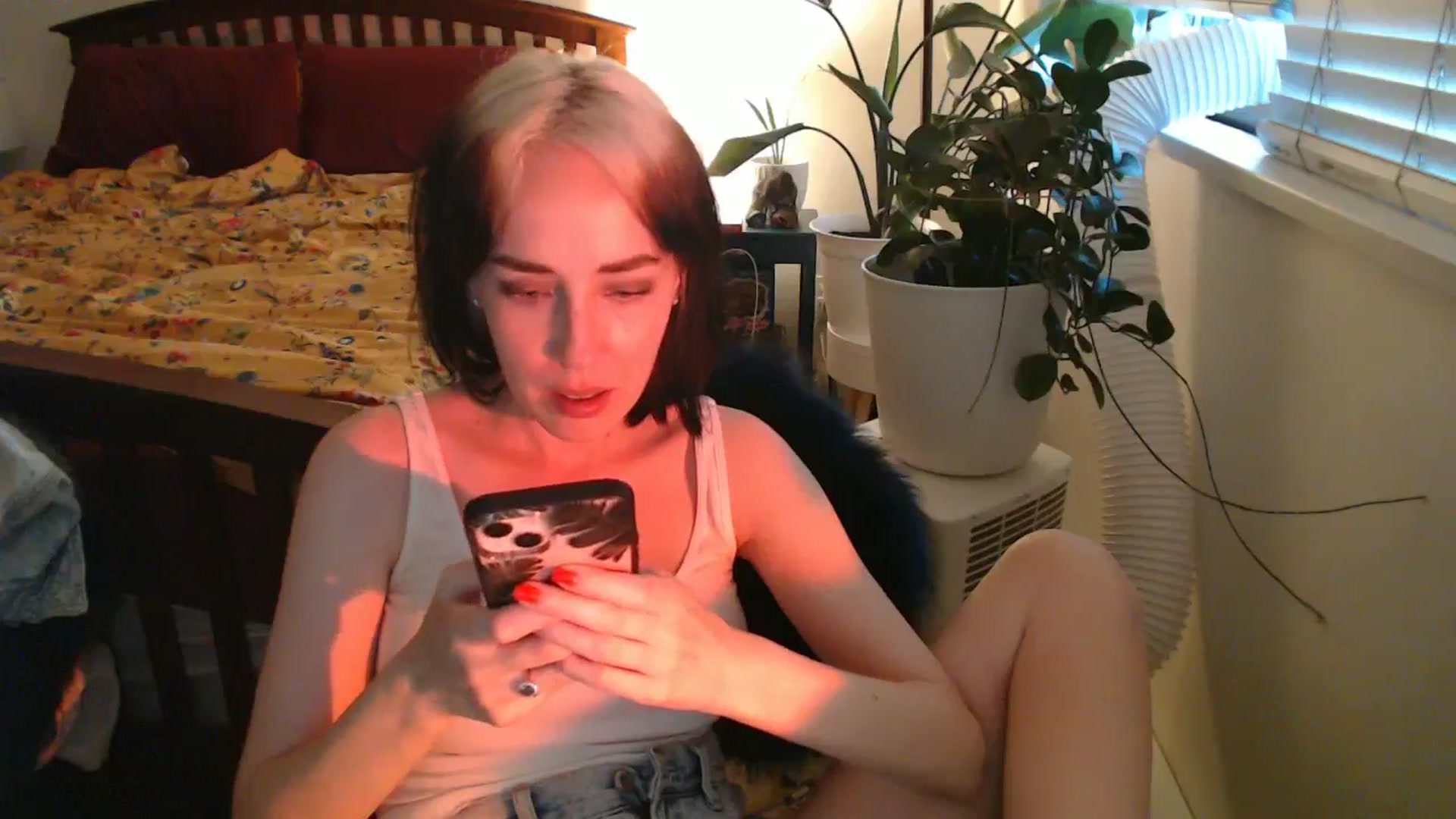 Gallery image thumbnail from AAAAAGHHHHHHH's myfreecams stream on, 07/13/2024, 04:27 image 19 of 20