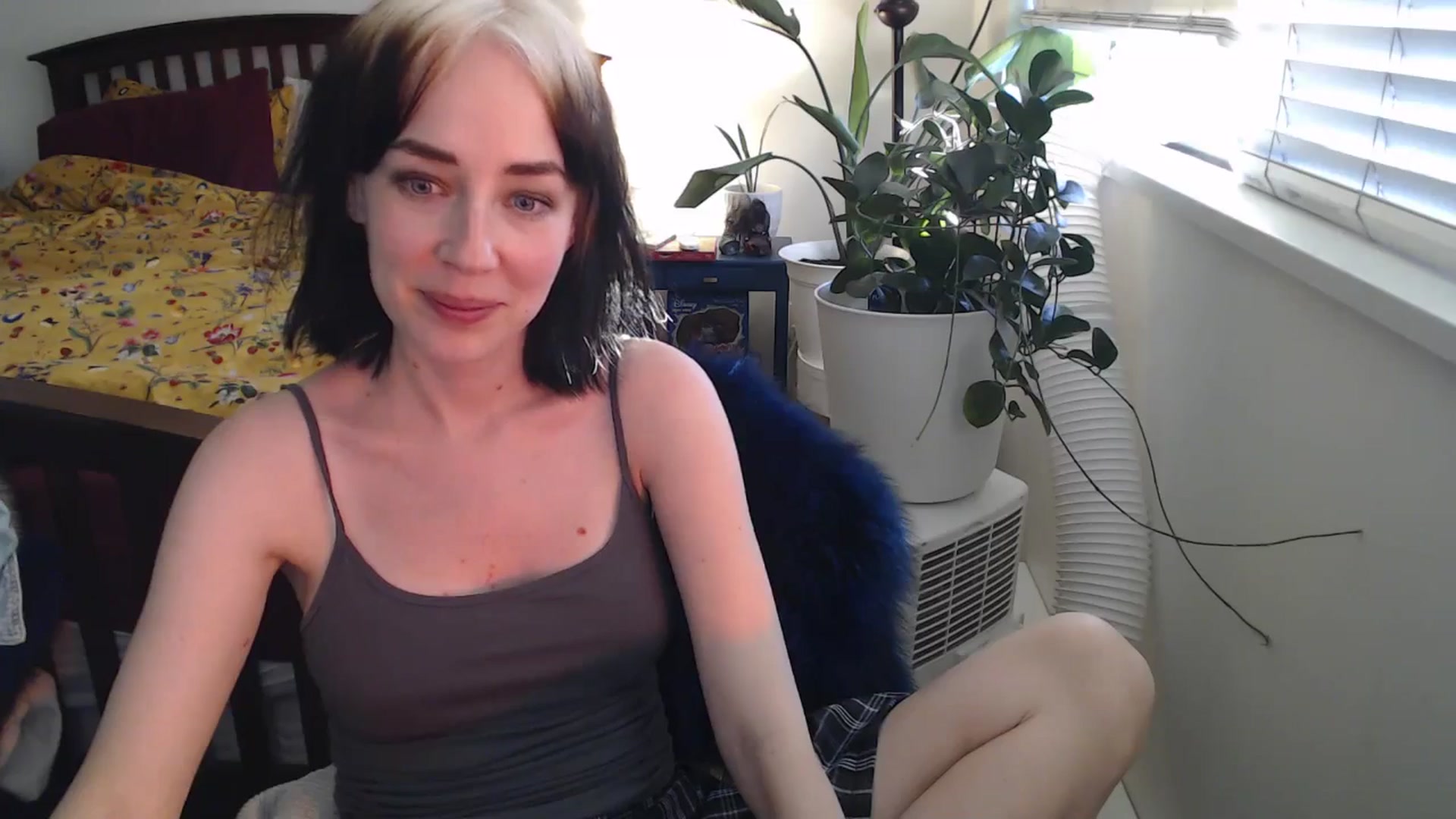 Gallery image thumbnail from AAAAAGHHHHHHH's myfreecams stream on, 07/15/2024, 04:14 image 9 of 20