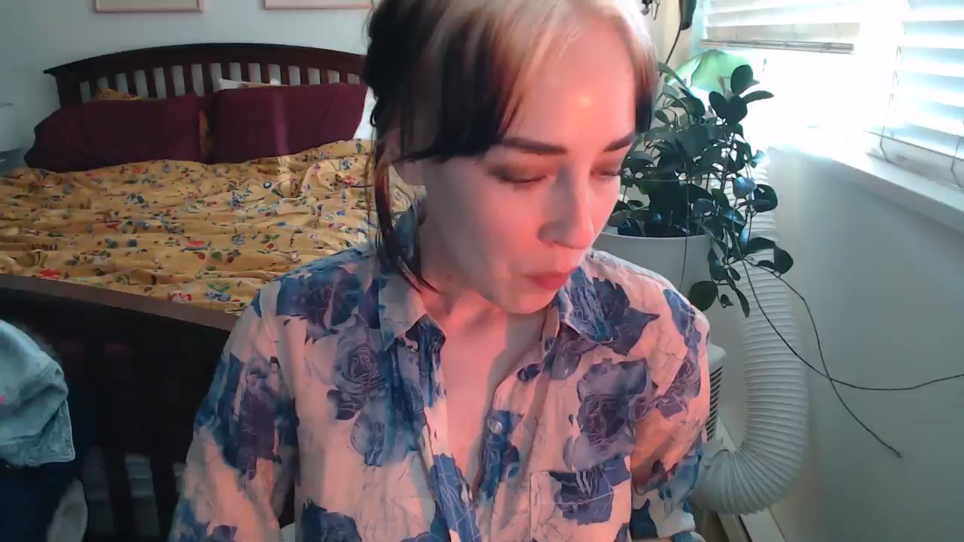 Gallery image thumbnail from AAAAAGHHHHHHH's myfreecams stream on, 07/16/2024, 04:33 image 9 of 20