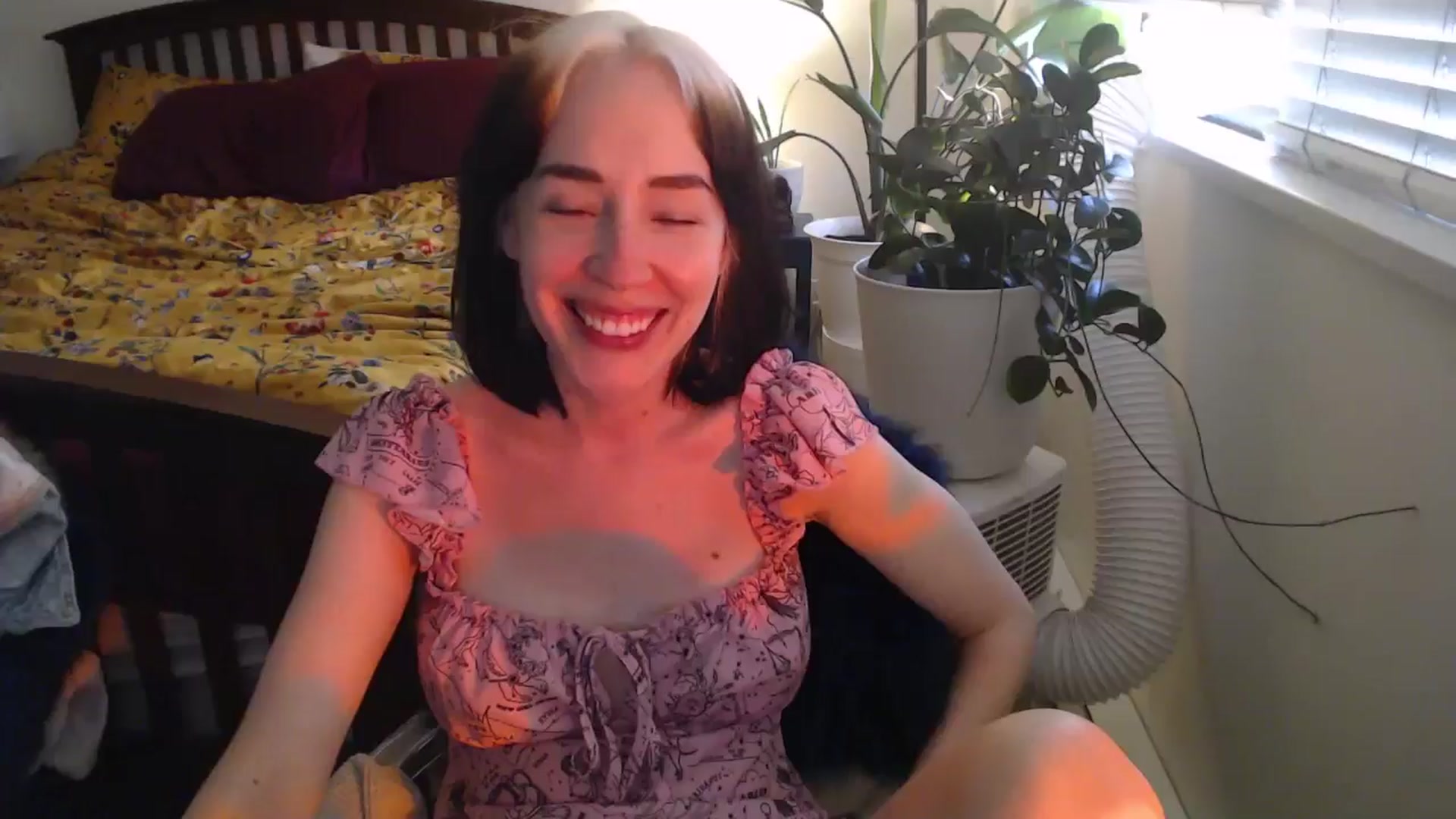 Gallery image thumbnail from AAAAAGHHHHHHH's myfreecams stream on, 07/18/2024, 04:27 image 14 of 20