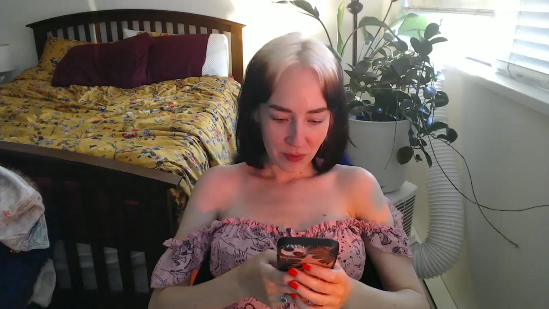 Gallery image thumbnail from AAAAAGHHHHHHH's myfreecams stream on, 07/18/2024, 04:27 image 12 of 20