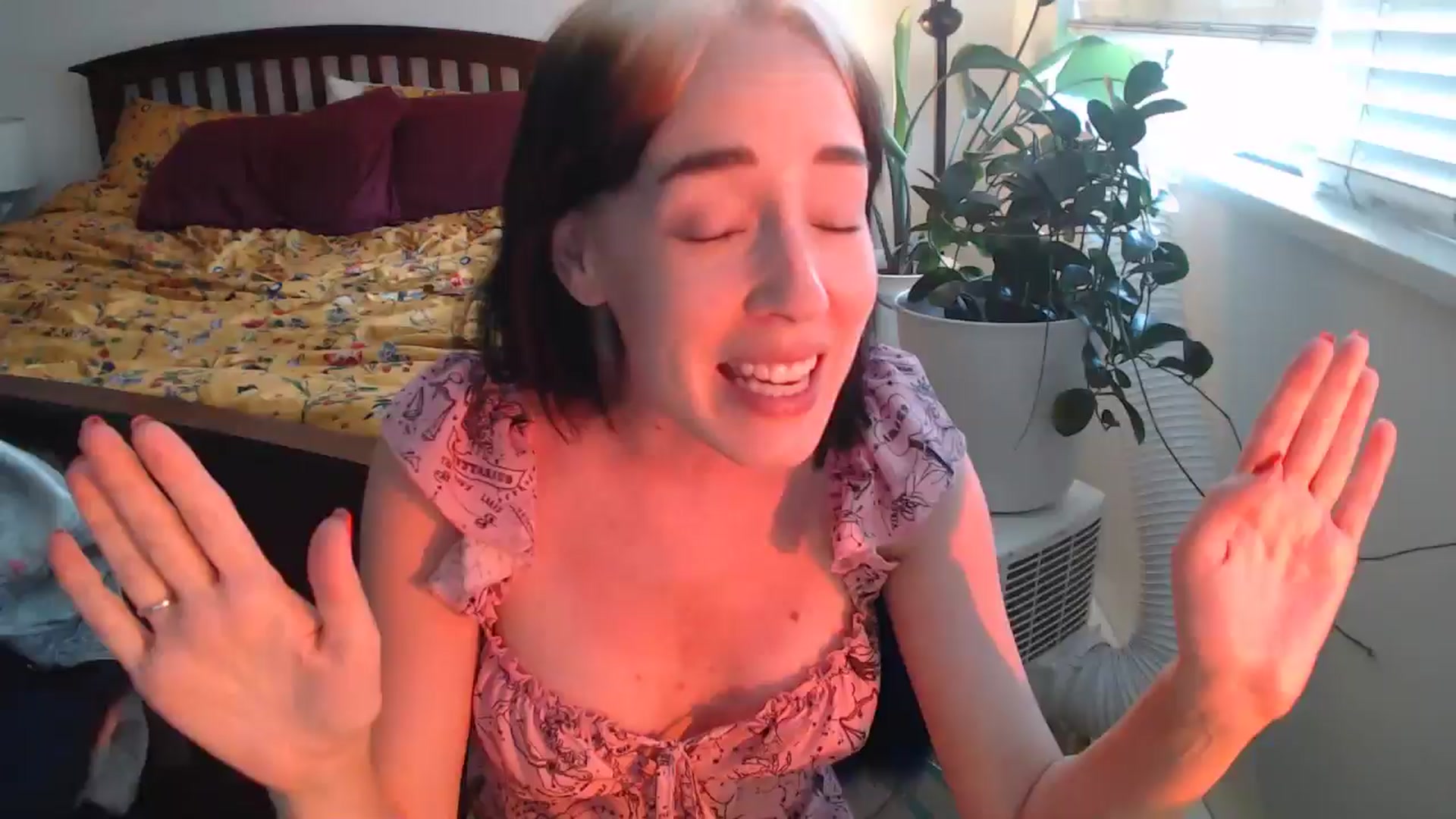 Gallery image thumbnail from AAAAAGHHHHHHH's myfreecams stream on, 07/18/2024, 04:27 image 1 of 20