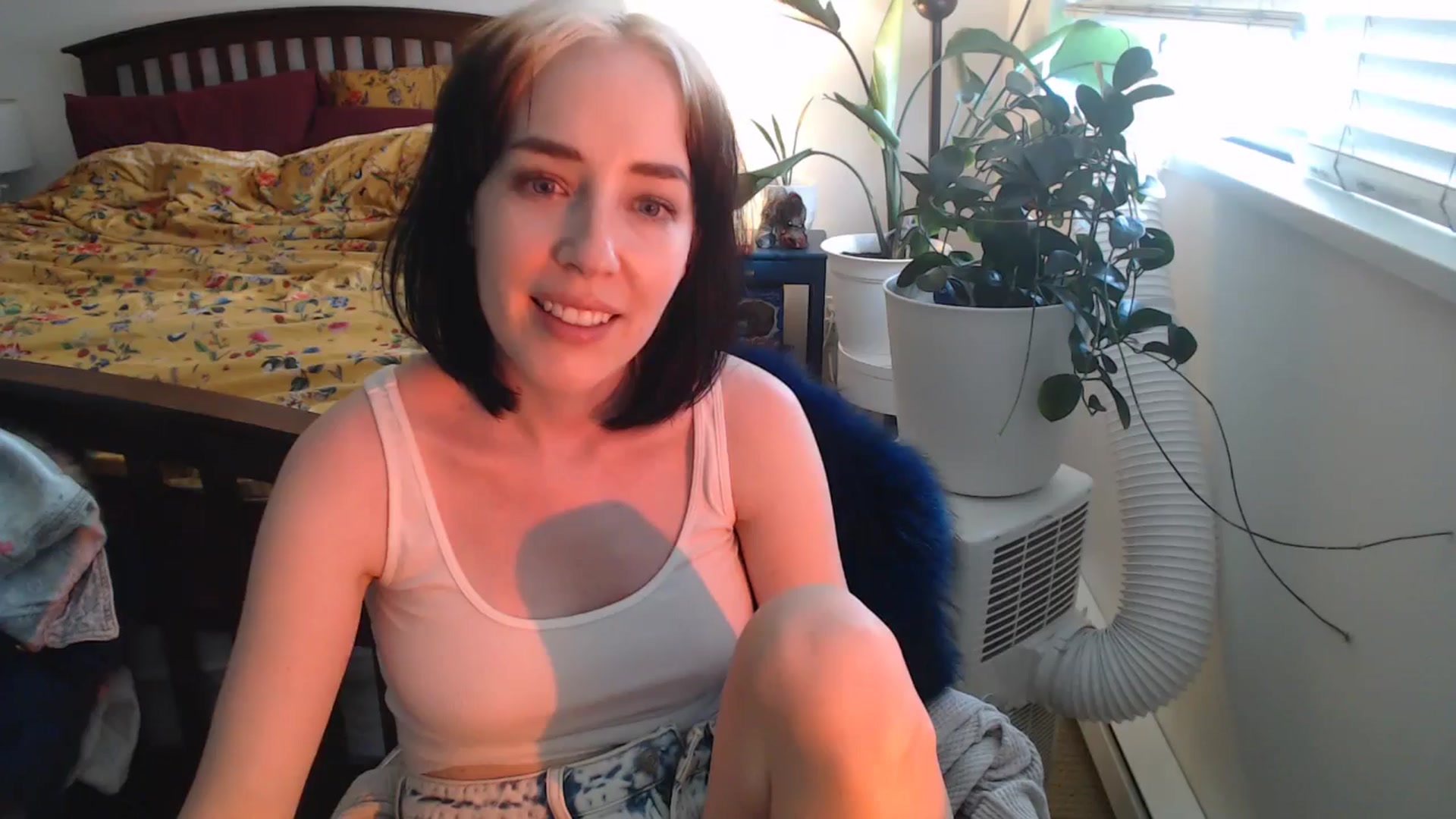 Gallery image thumbnail from AAAAAGHHHHHHH's myfreecams stream on, 07/19/2024, 02:52 image 3 of 20