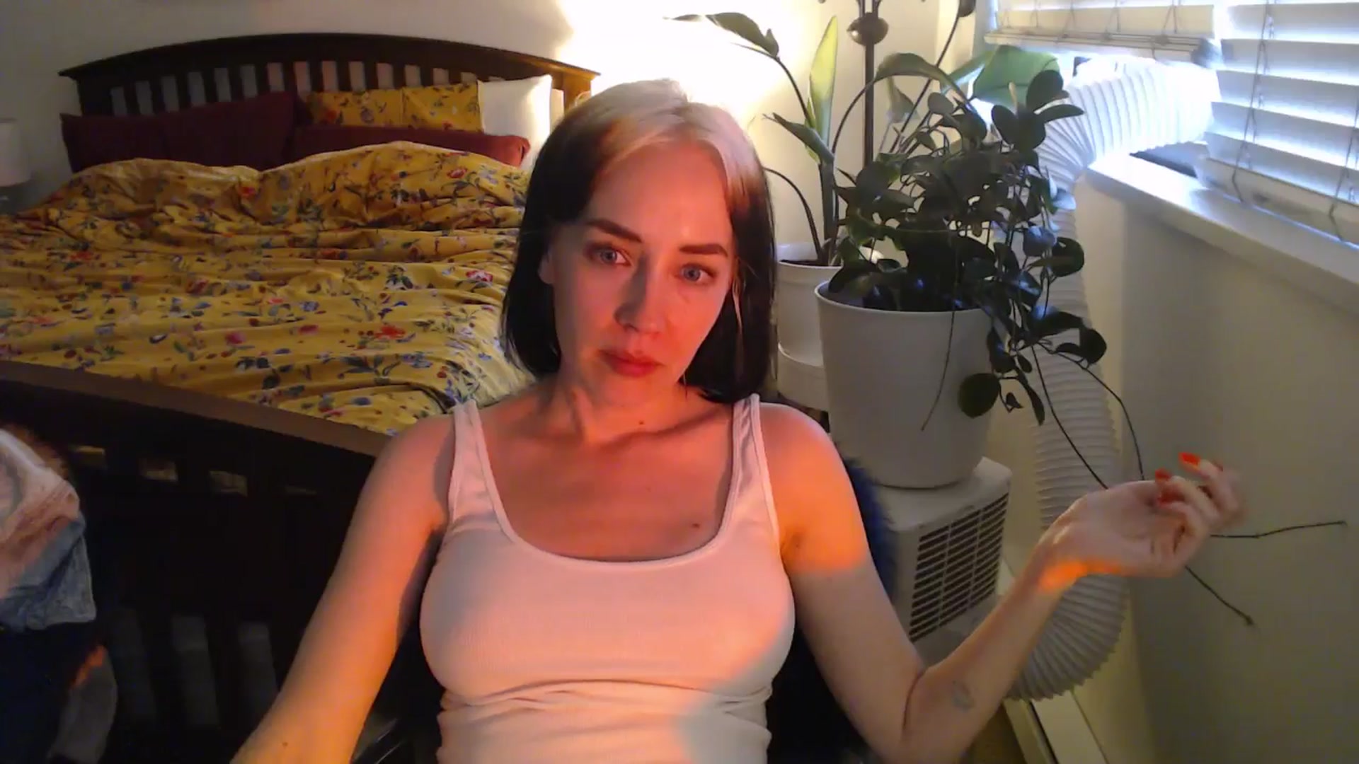 Gallery image thumbnail from AAAAAGHHHHHHH's myfreecams stream on, 07/19/2024, 04:01 image 13 of 20