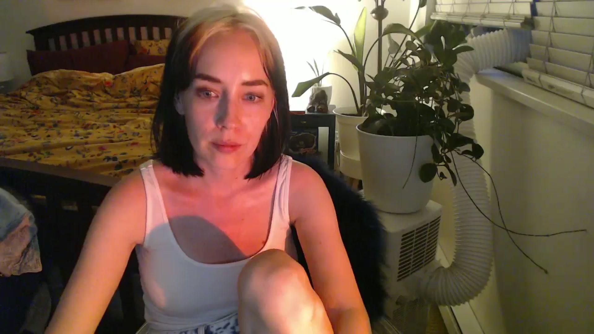 Gallery image thumbnail from AAAAAGHHHHHHH's myfreecams stream on, 07/19/2024, 04:55 image 17 of 20