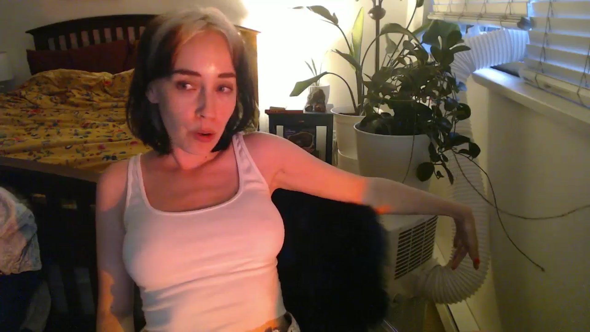 Gallery image thumbnail from AAAAAGHHHHHHH's myfreecams stream on, 07/19/2024, 04:55 image 7 of 20