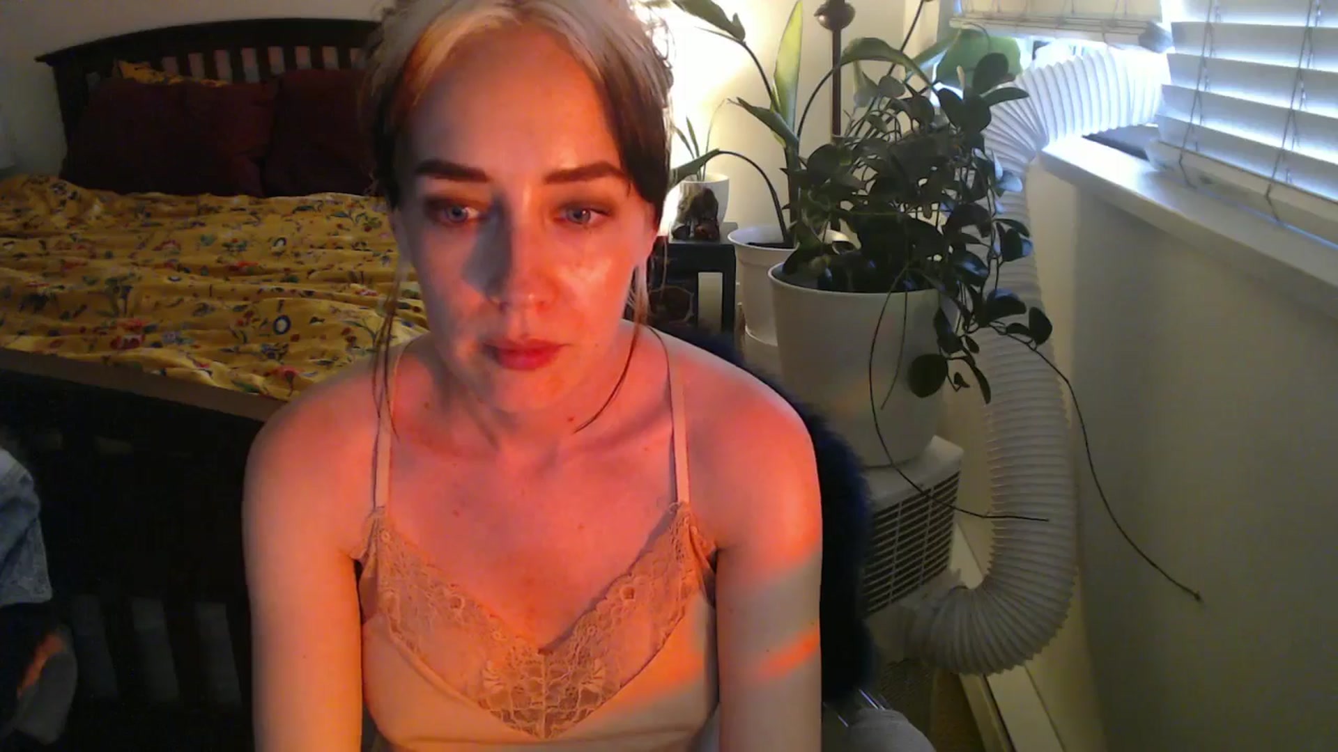 Gallery image thumbnail from AAAAAGHHHHHHH's myfreecams stream on, 07/20/2024, 04:12 image 19 of 20