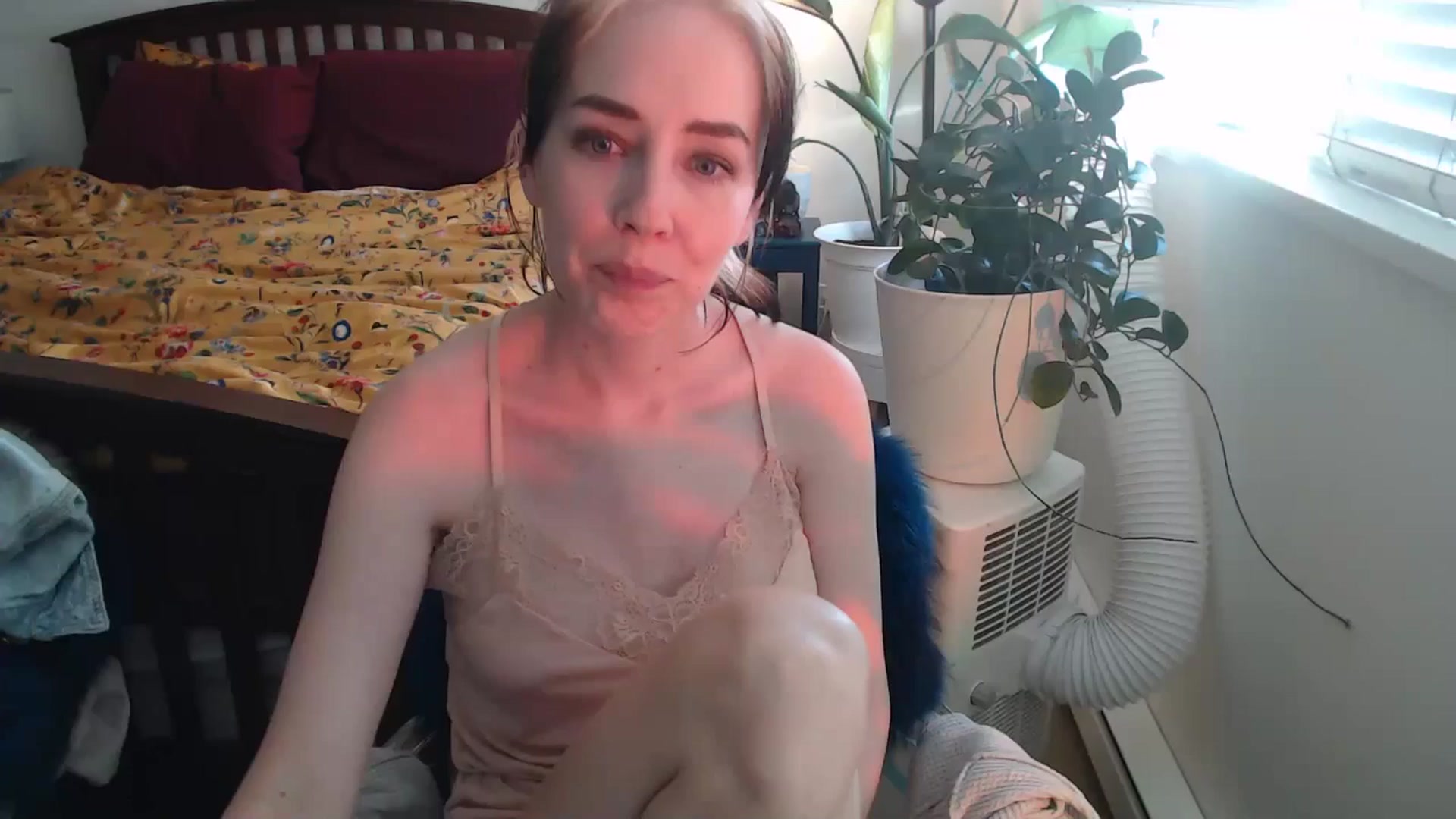 Gallery image thumbnail from AAAAAGHHHHHHH's myfreecams stream on, 07/20/2024, 04:12 image 8 of 20