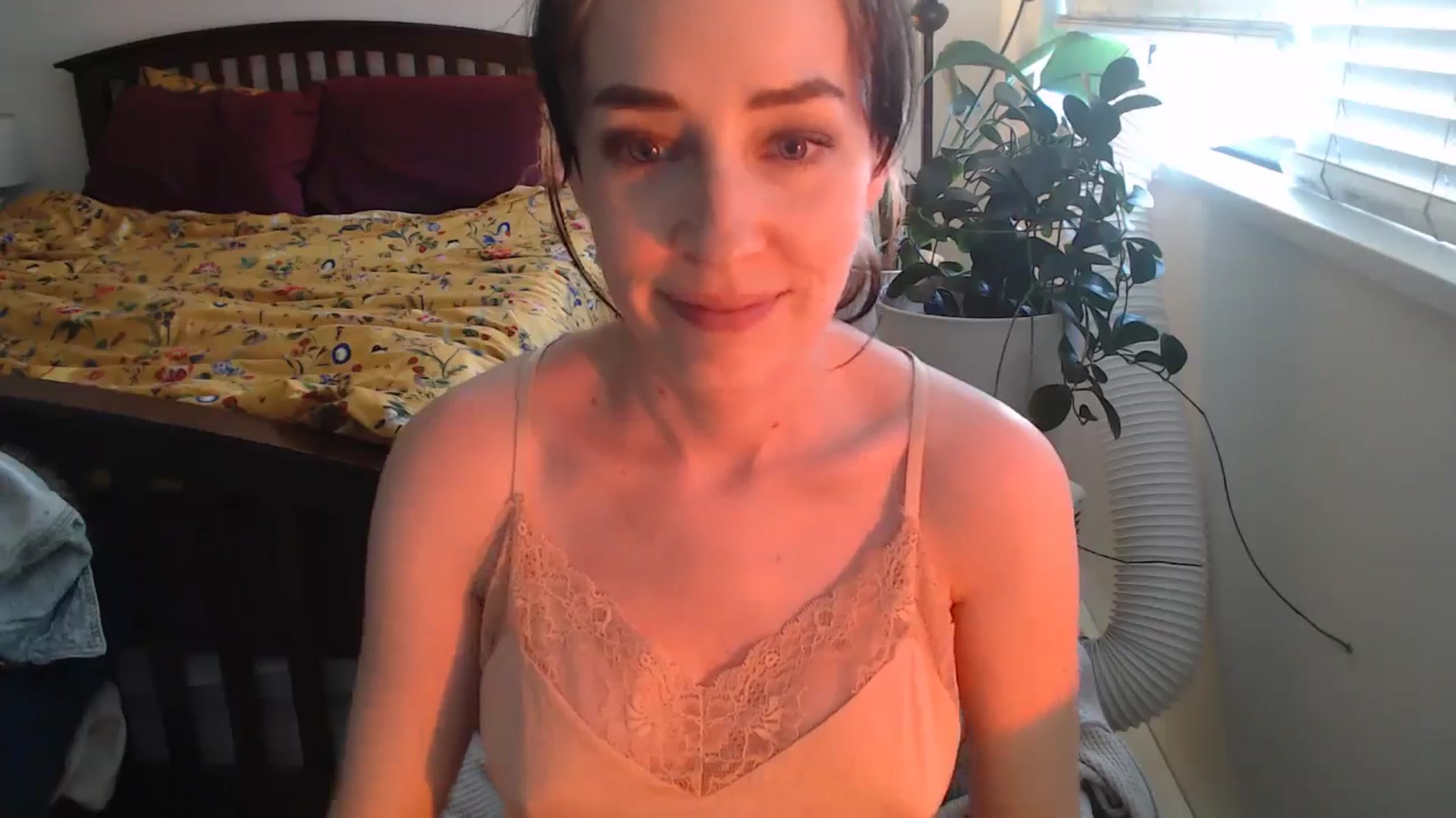 Gallery image thumbnail from AAAAAGHHHHHHH's myfreecams stream on, 07/20/2024, 04:12 image 2 of 20