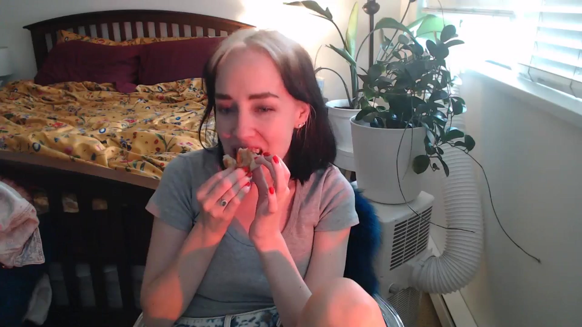 Gallery image thumbnail from AAAAAGHHHHHHH's myfreecams stream on, 07/22/2024, 02:49 image 16 of 20