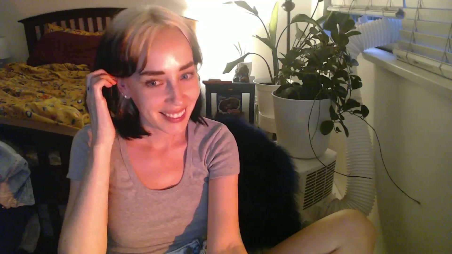 Gallery image thumbnail from AAAAAGHHHHHHH's myfreecams stream on, 07/22/2024, 04:39 image 17 of 20