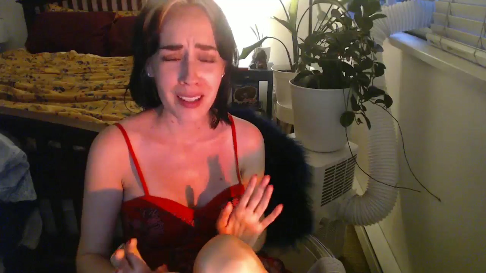 Gallery image thumbnail from AAAAAGHHHHHHH's myfreecams stream on, 07/23/2024, 05:46 image 15 of 20