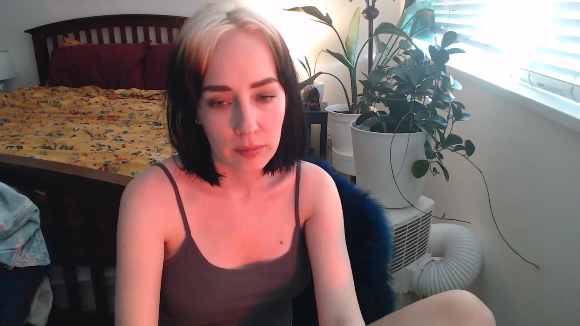 Gallery image thumbnail from AAAAAGHHHHHHH's myfreecams stream on, 07/25/2024, 04:27 image 4 of 20