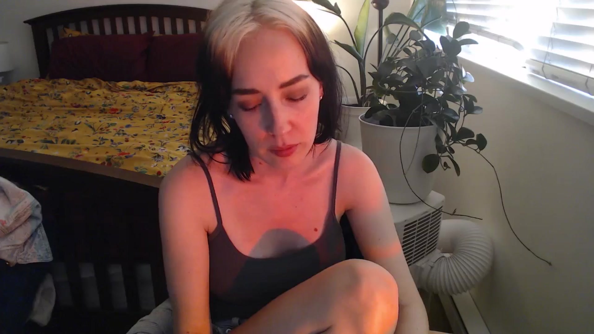 Gallery image thumbnail from AAAAAGHHHHHHH's myfreecams stream on, 07/25/2024, 04:27 image 12 of 20