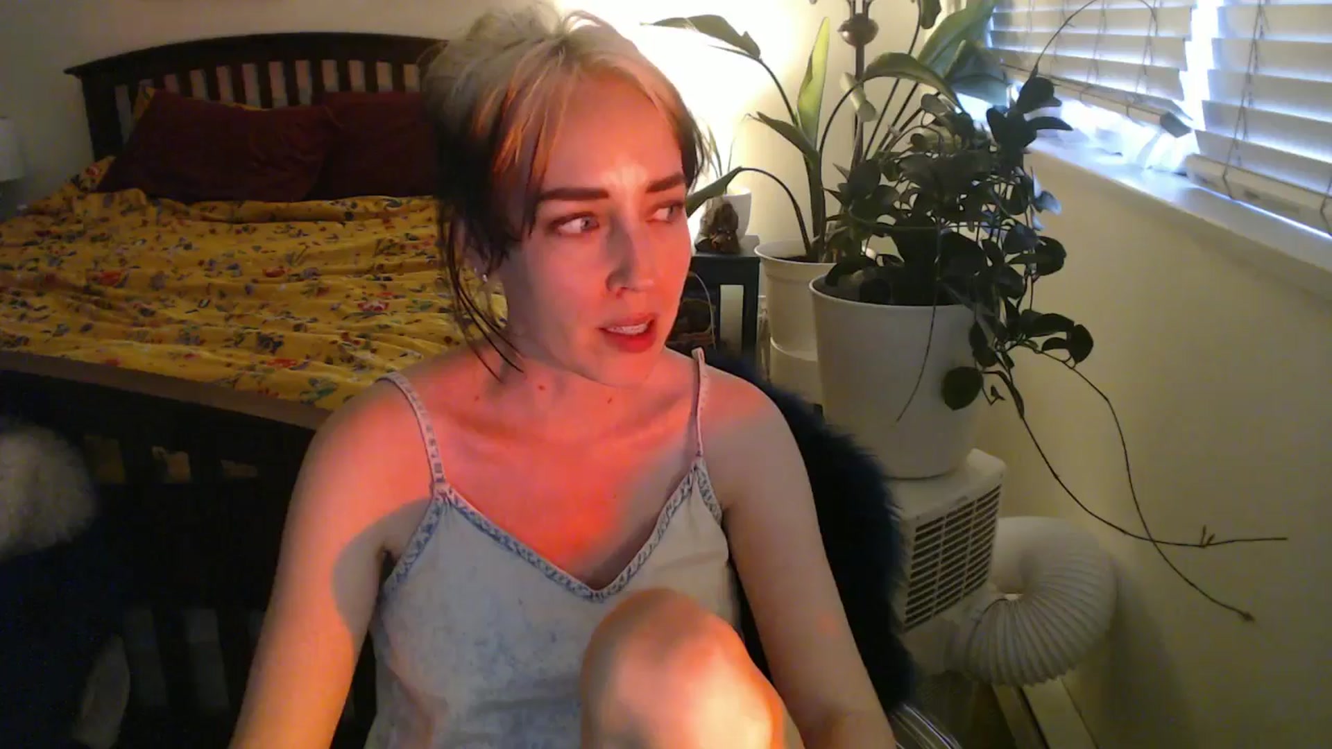 Gallery image thumbnail from AAAAAGHHHHHHH's myfreecams stream on, 07/26/2024, 04:04 image 20 of 20