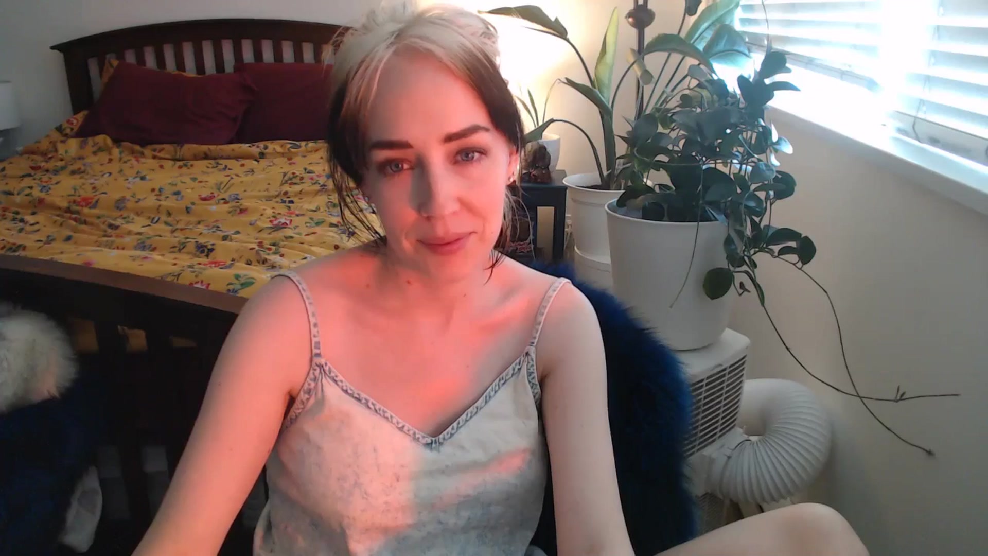 Gallery image thumbnail from AAAAAGHHHHHHH's myfreecams stream on, 07/26/2024, 04:04 image 6 of 20