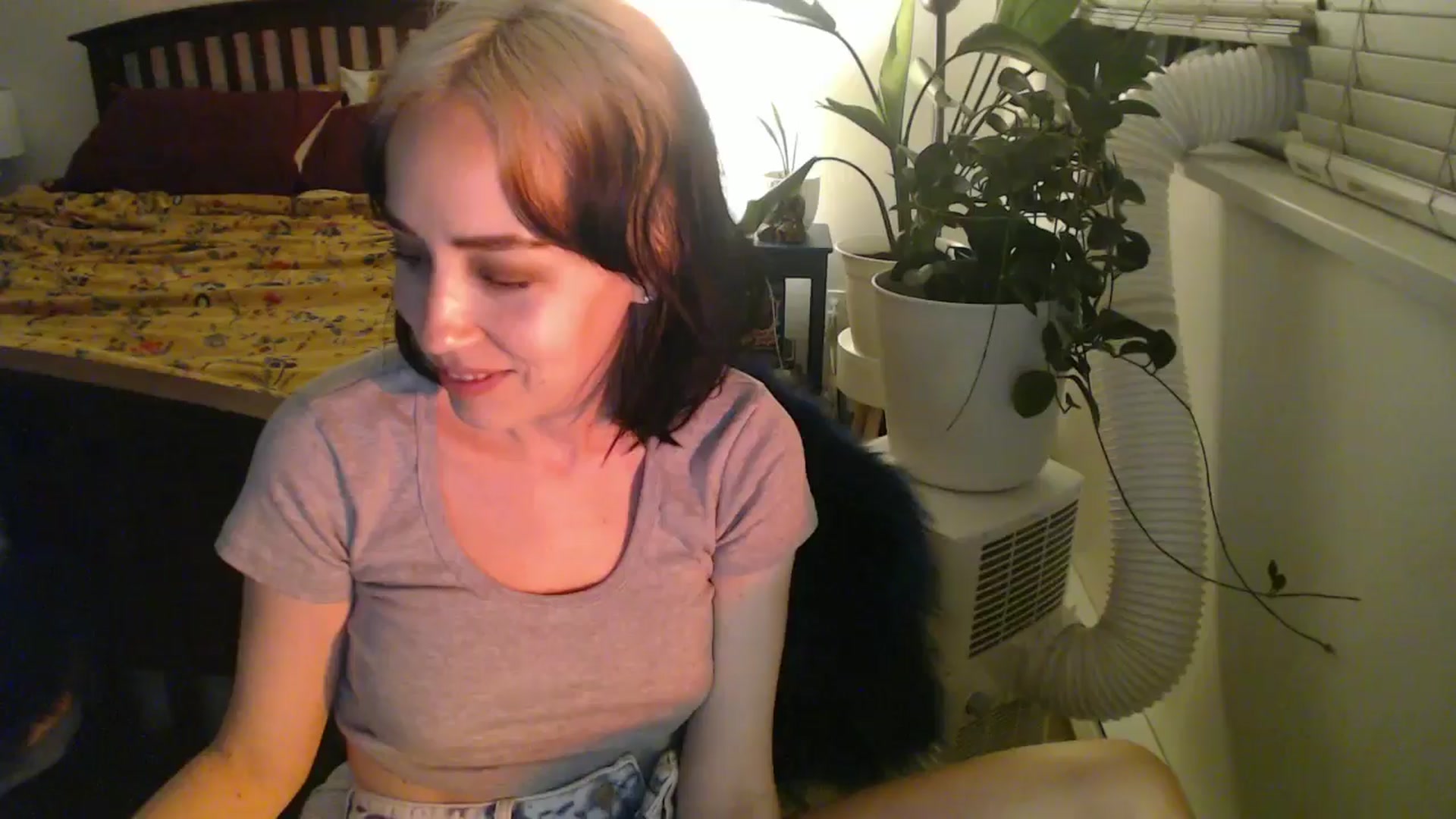 Gallery image thumbnail from AAAAAGHHHHHHH's myfreecams stream on, 07/31/2024, 04:36 image 19 of 20