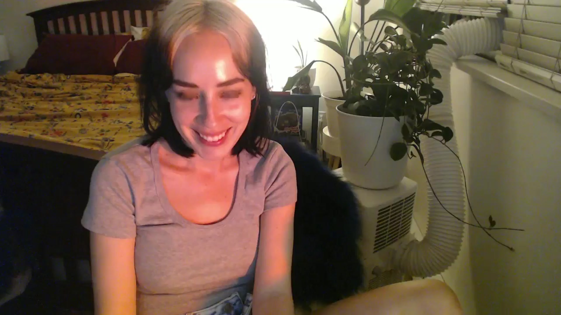 Gallery image thumbnail from AAAAAGHHHHHHH's myfreecams stream on, 07/31/2024, 04:36 image 17 of 20