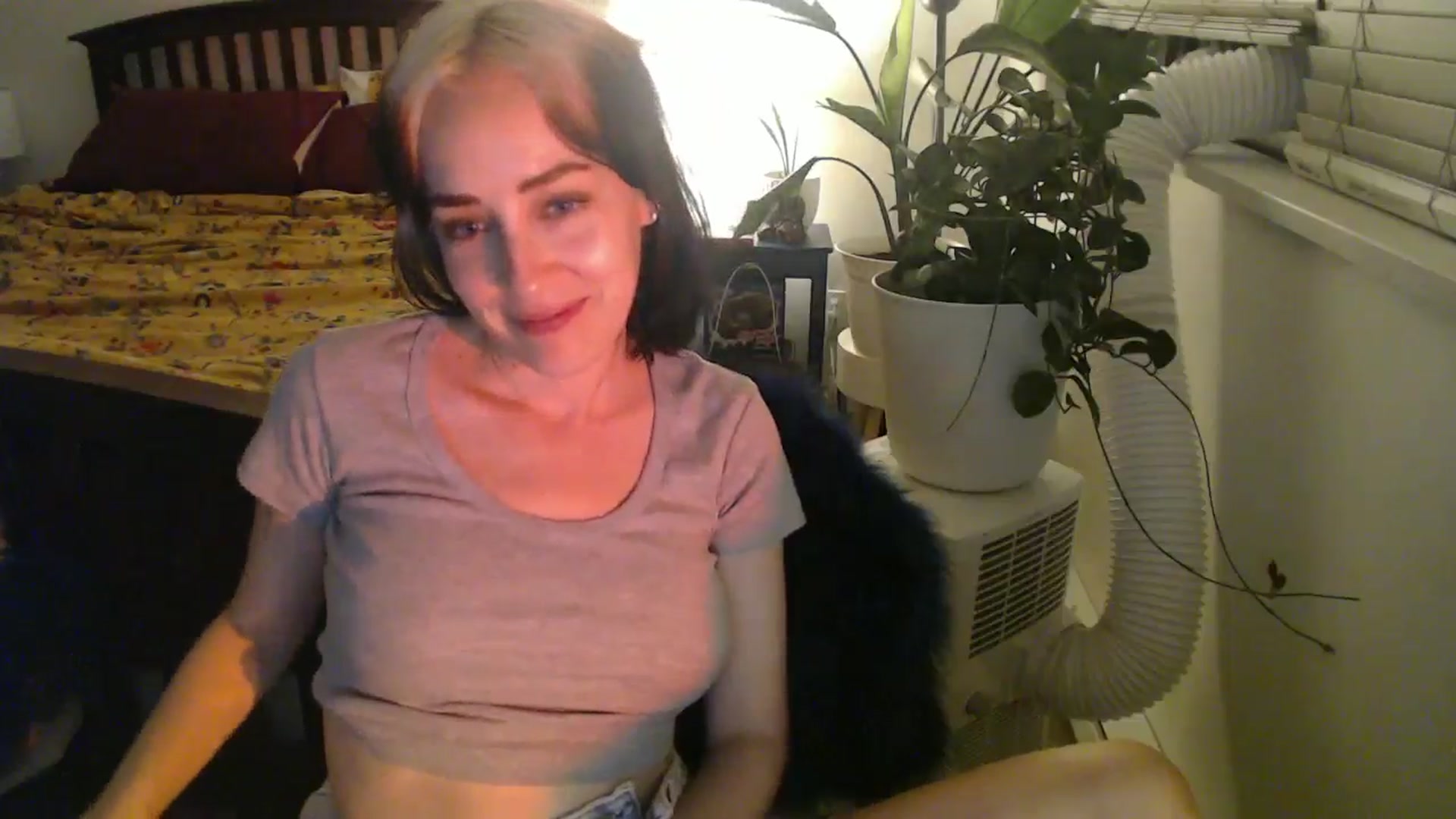Gallery image thumbnail from AAAAAGHHHHHHH's myfreecams stream on, 07/31/2024, 04:36 image 18 of 20