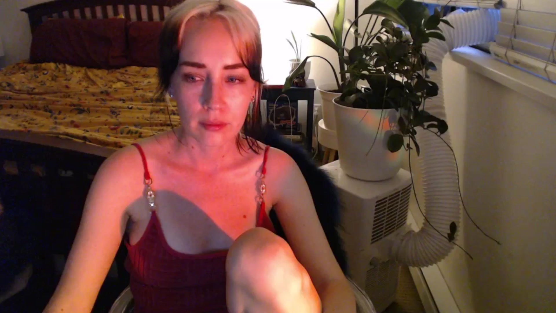 Gallery image thumbnail from AAAAAGHHHHHHH's myfreecams stream on, 08/09/2024, 04:57 image 15 of 20