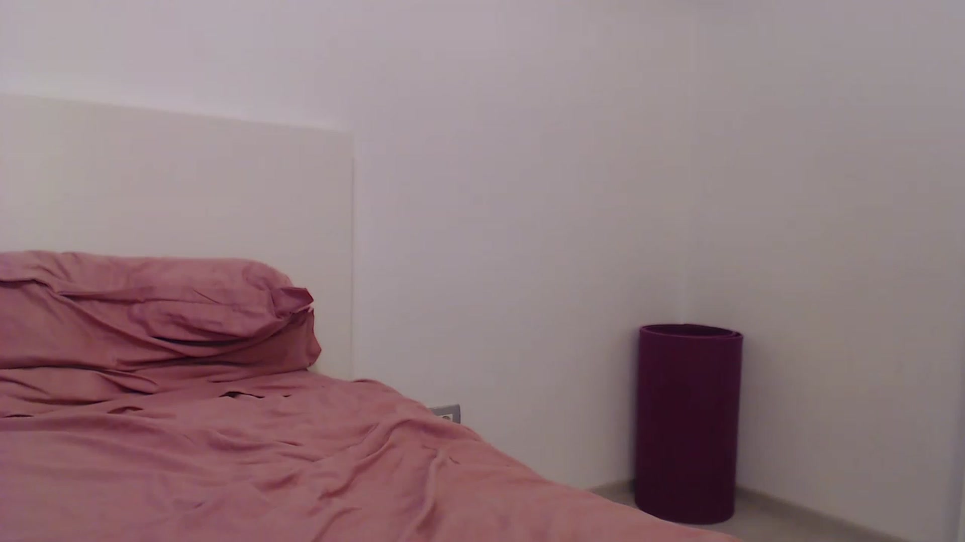 Gallery image thumbnail from AAAAVAAAA's myfreecams stream on, 11/15/2022, 19:00 image 15 of 20