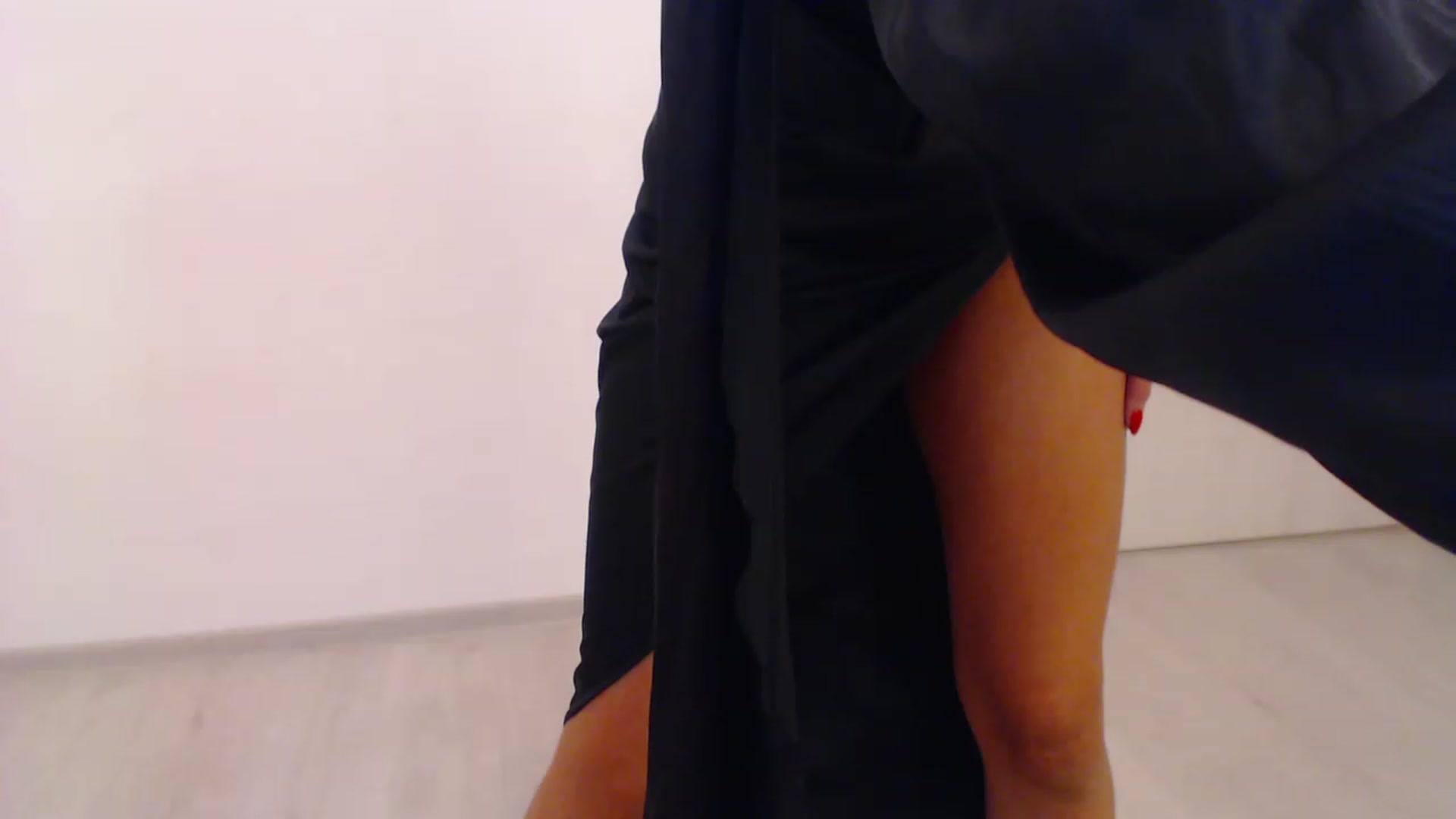 Gallery image thumbnail from AAAAVAAAA's myfreecams stream on, 12/31/2022, 23:36 image 6 of 20